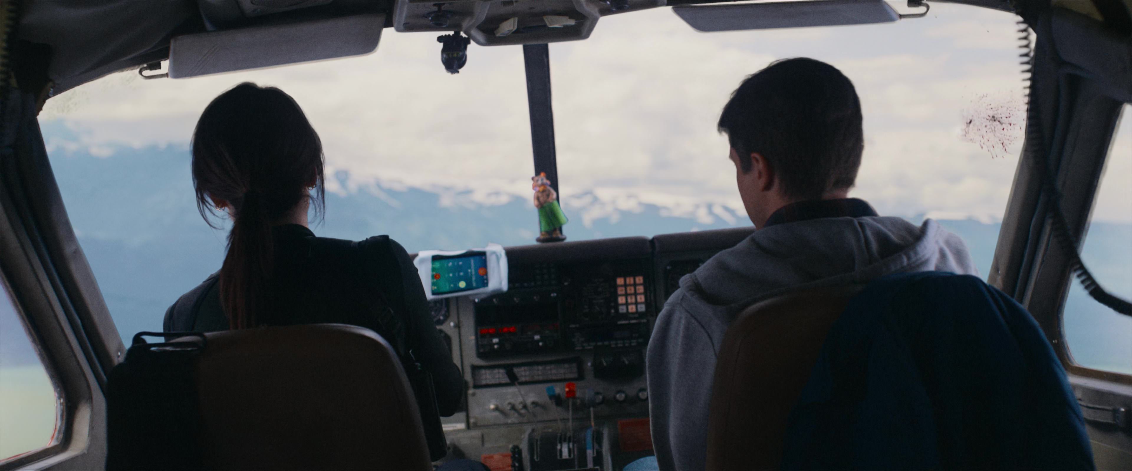 Flight Risk (2025) [4K] HD screenshot 8339