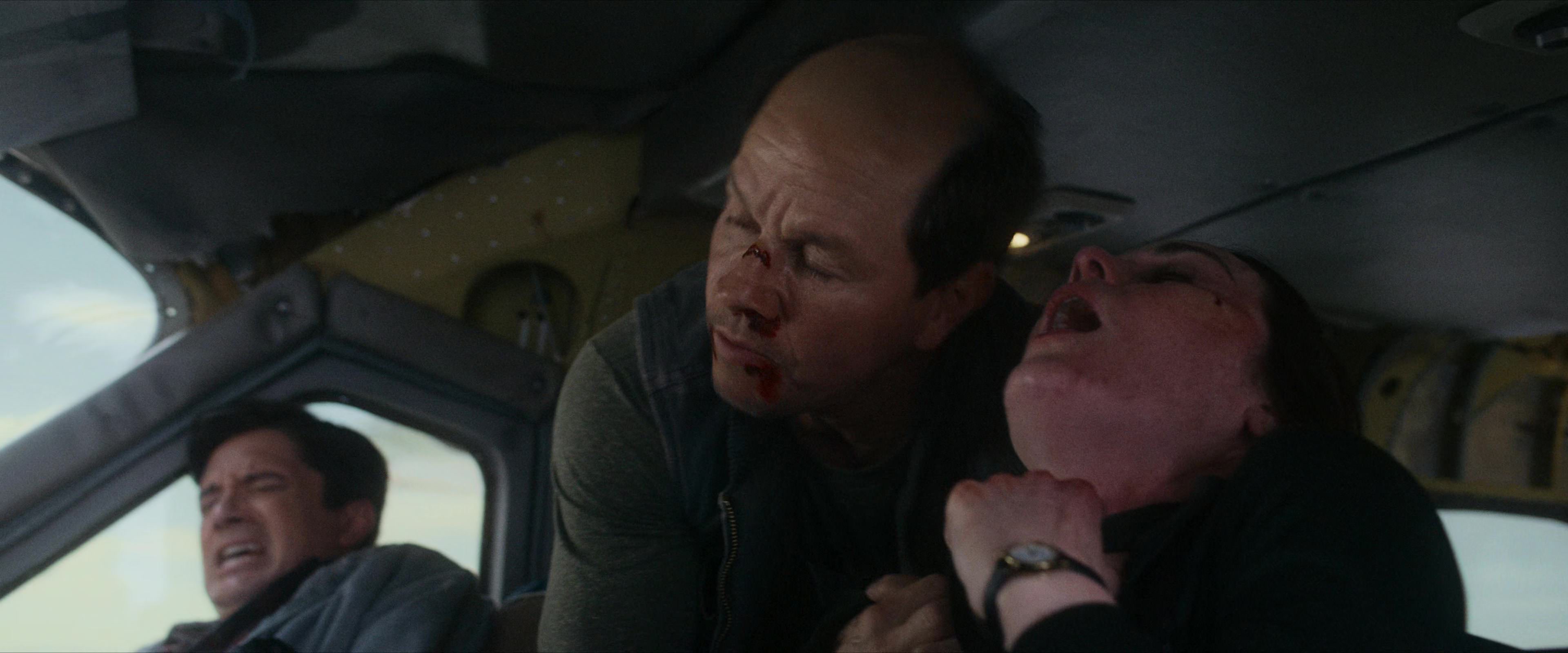 Flight Risk (2025) [4K] HD screenshot 8441