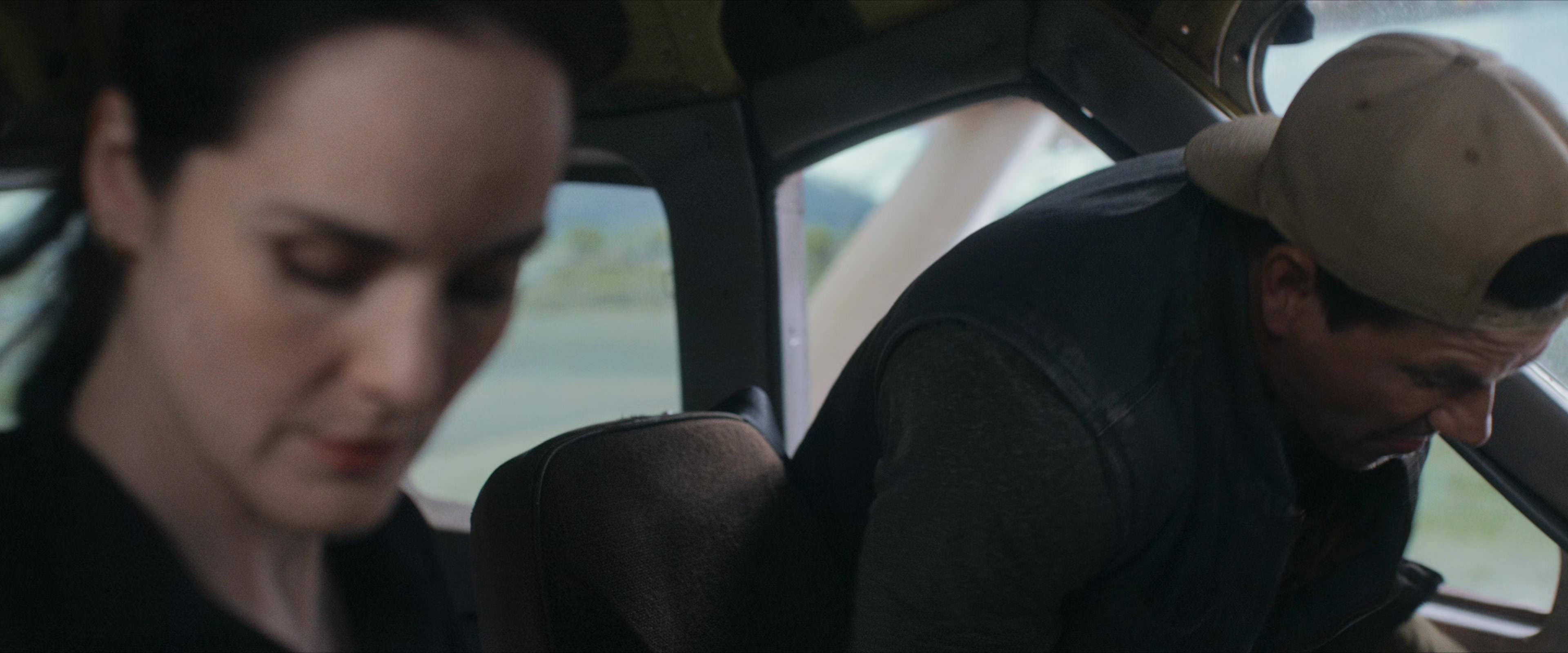 Flight Risk (2025) [4K] screencap 846