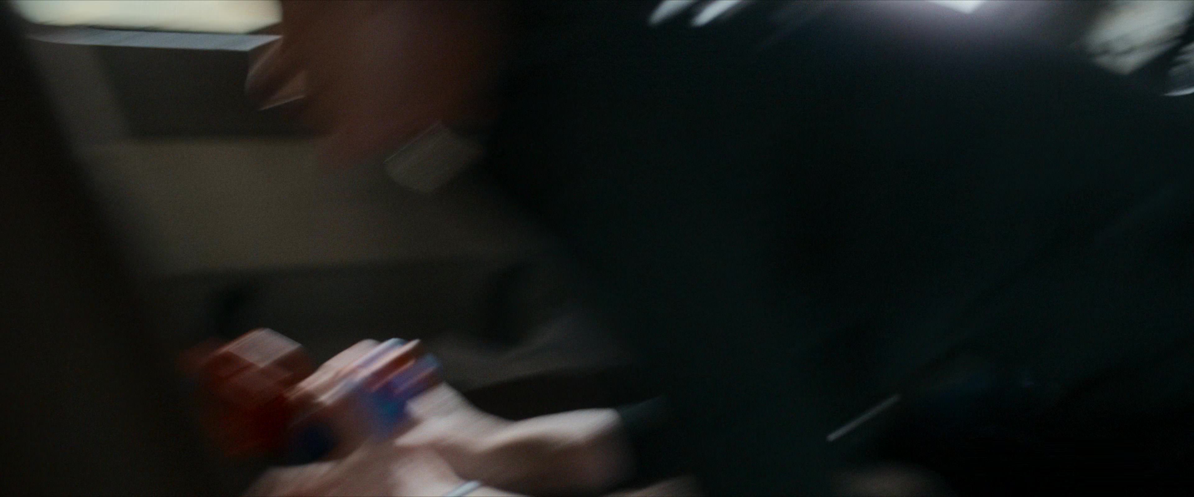 Flight Risk (2025) [4K] screencap 8493