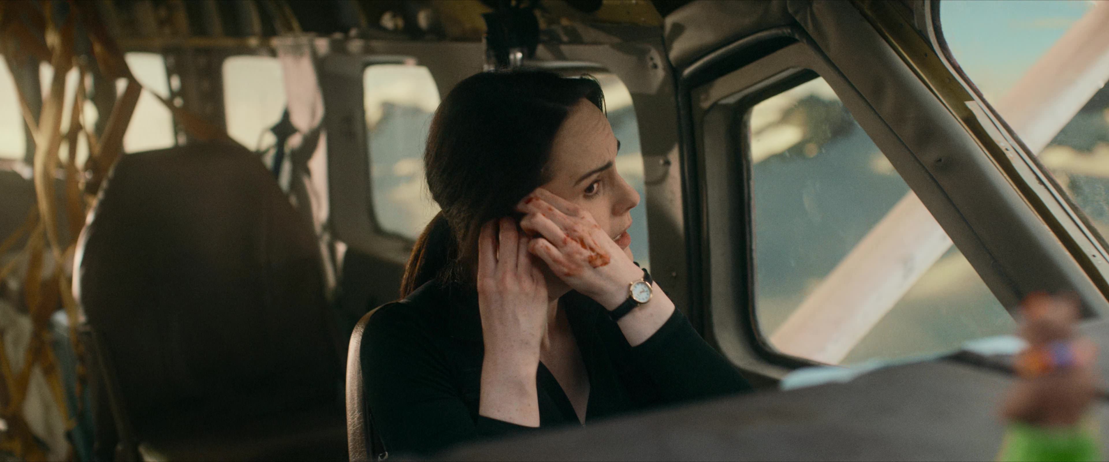 Flight Risk (2025) [4K] screencap 8889