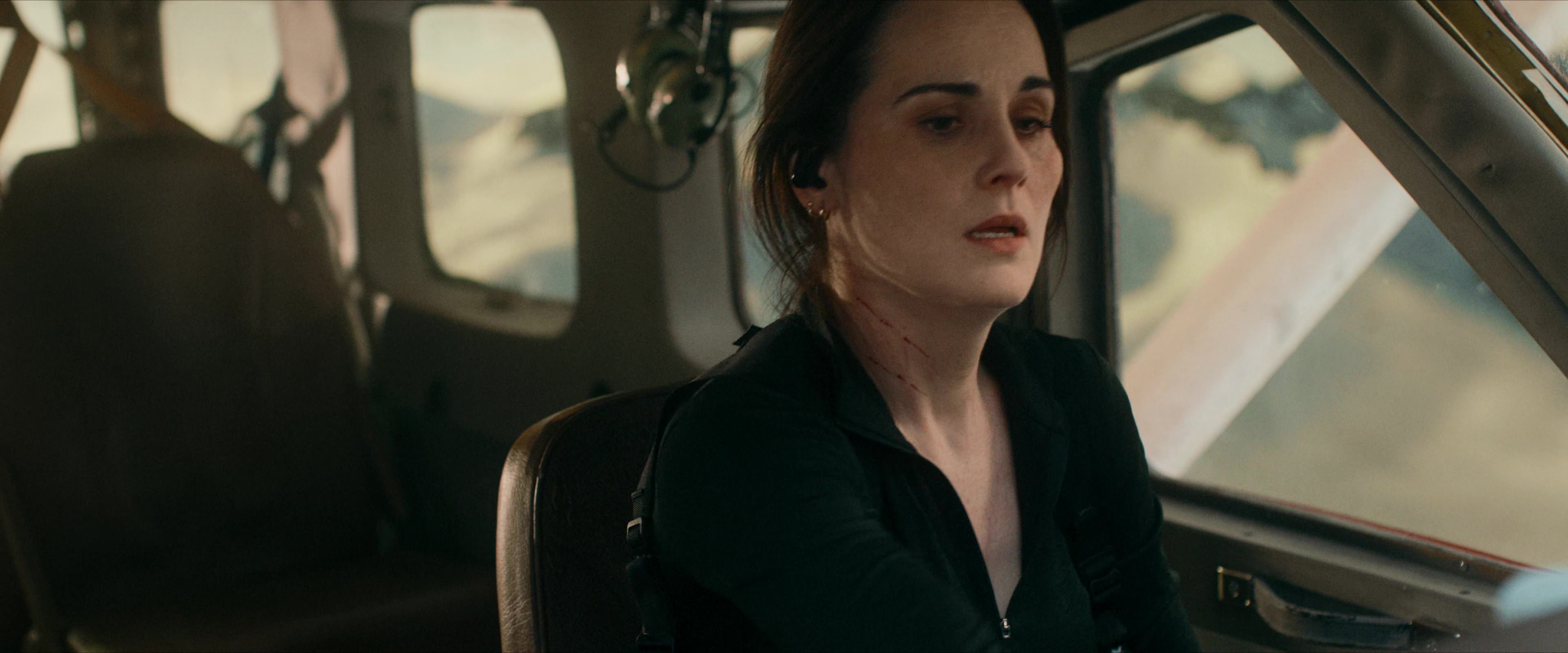 Flight Risk (2025) [4K] screencap 8895