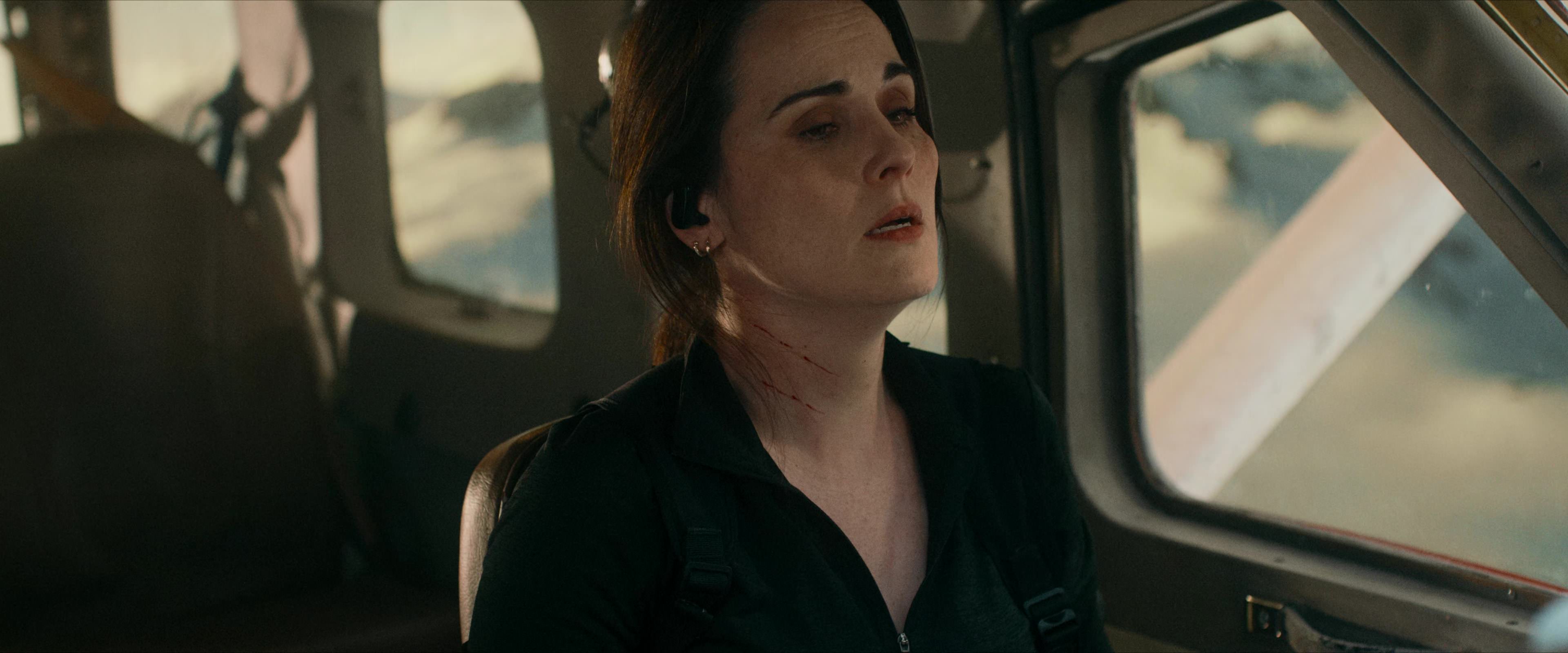 Flight Risk (2025) [4K] screencap 8904