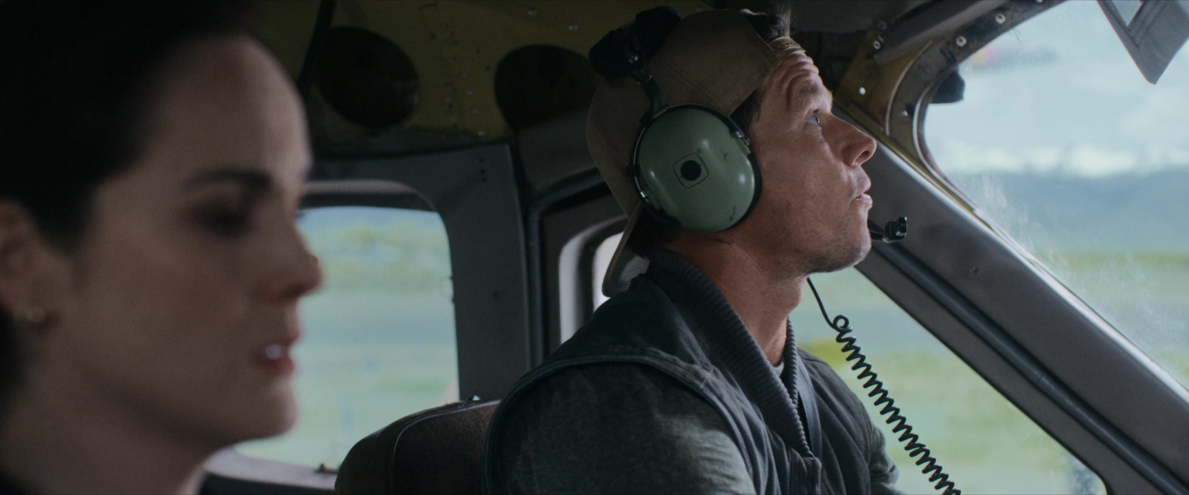 Flight Risk (2025) [4K] screencap 984