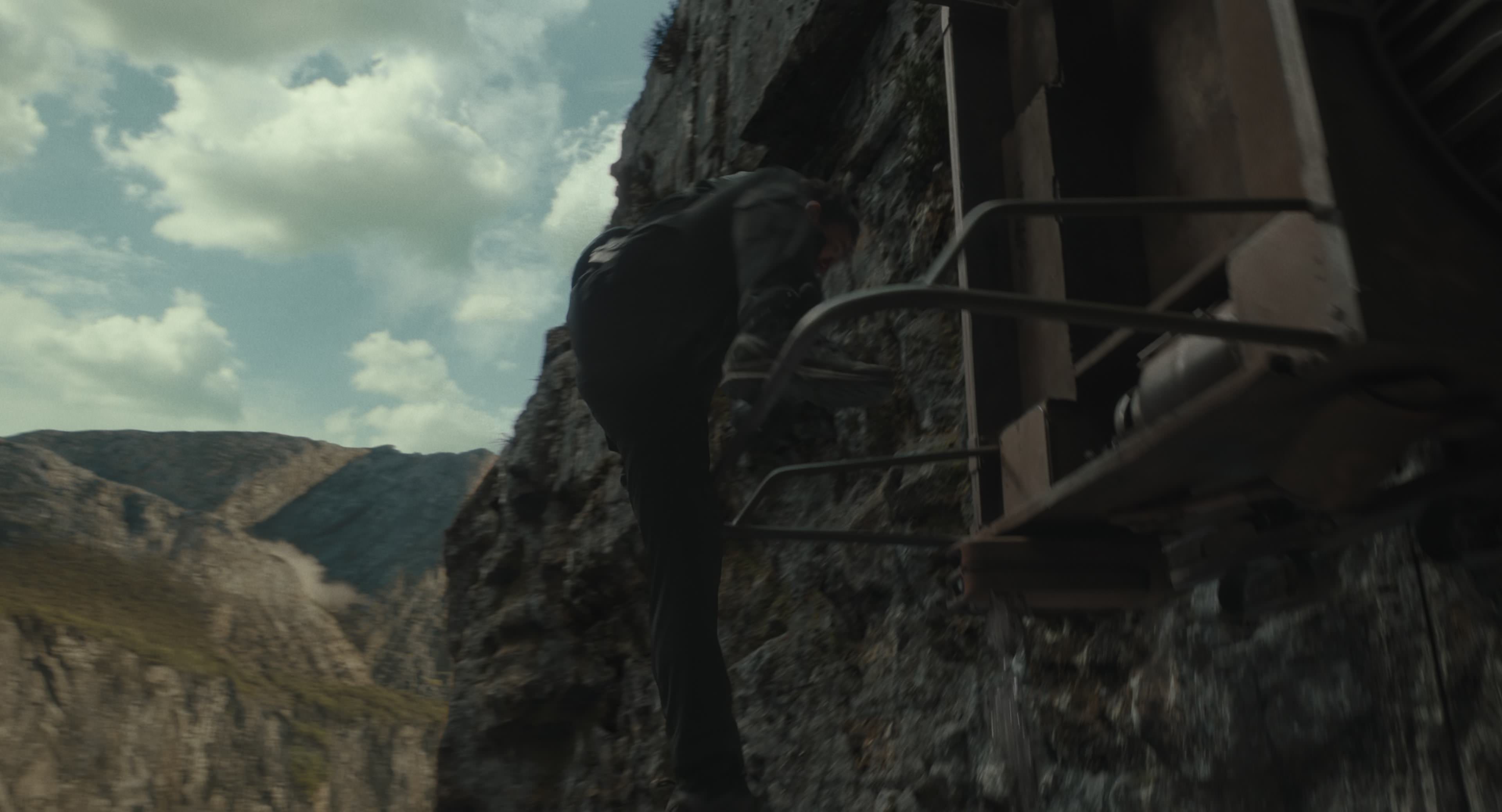 The Gorge (2025) [4K] screencap 13032