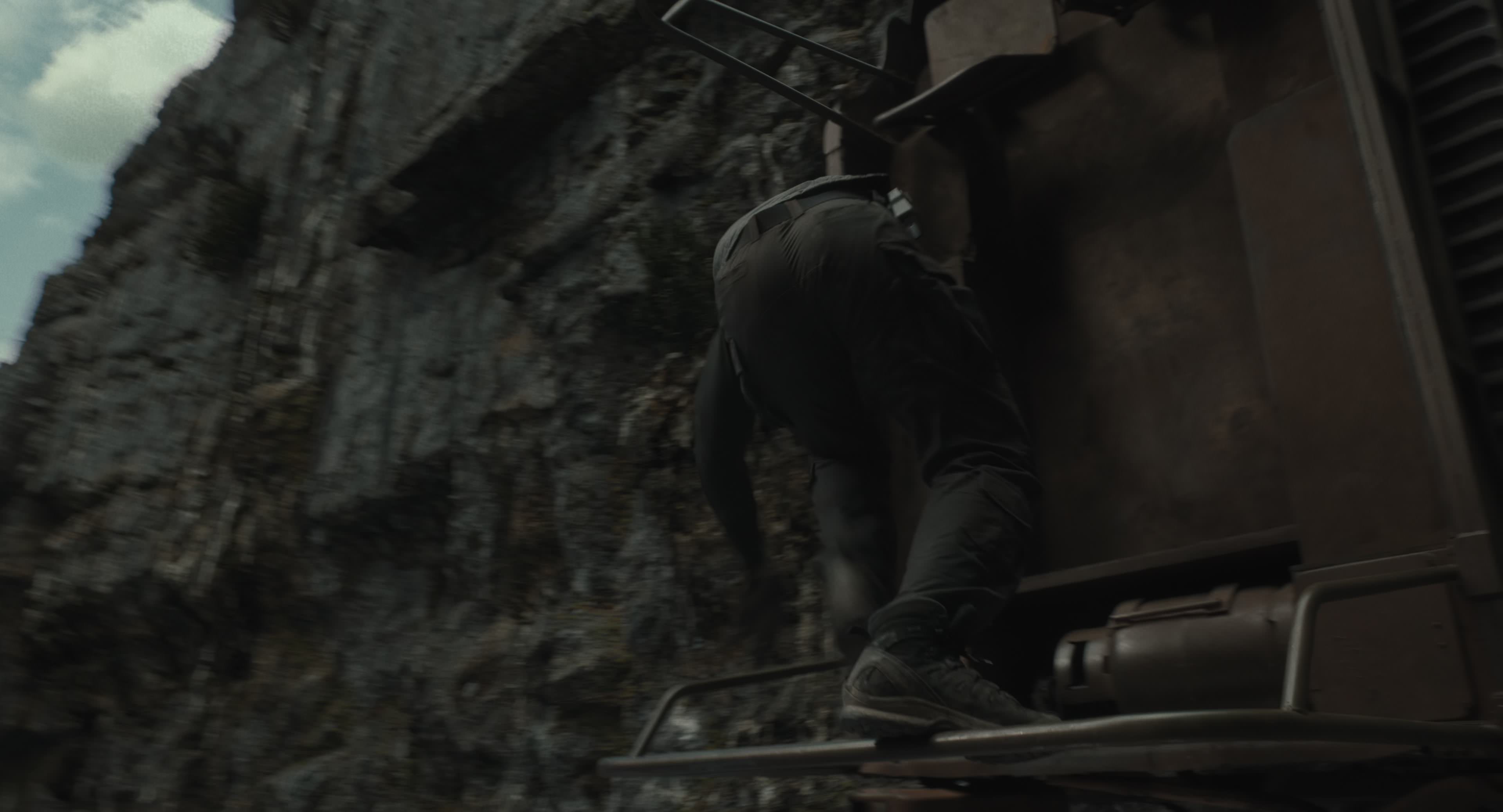 The Gorge (2025) [4K] HD screenshot 13034