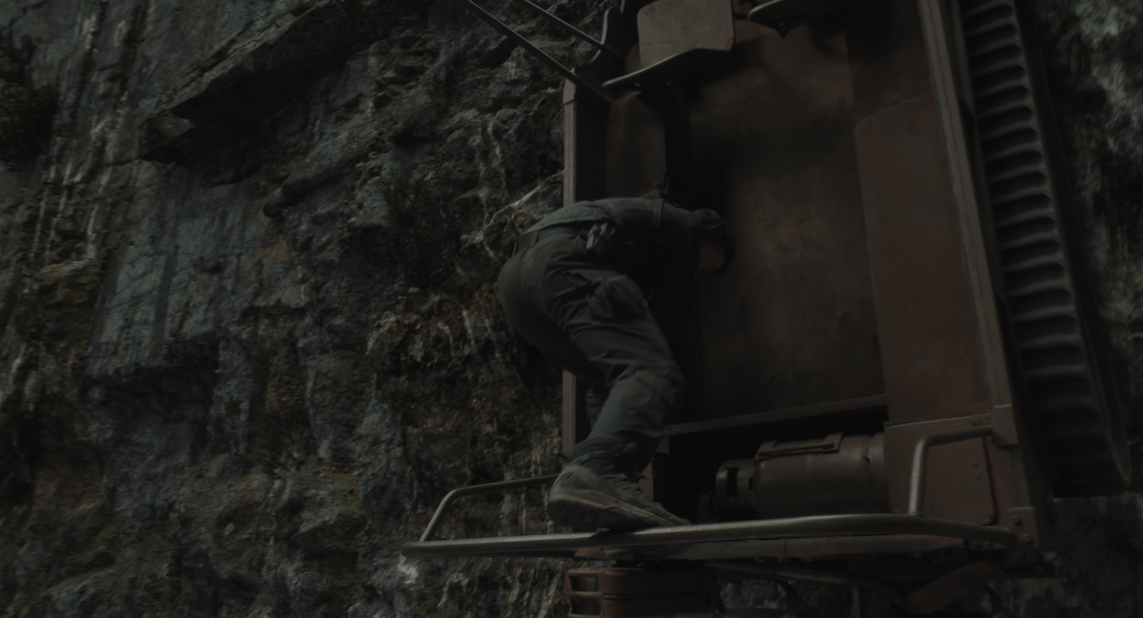 The Gorge (2025) [4K] screencap 13035