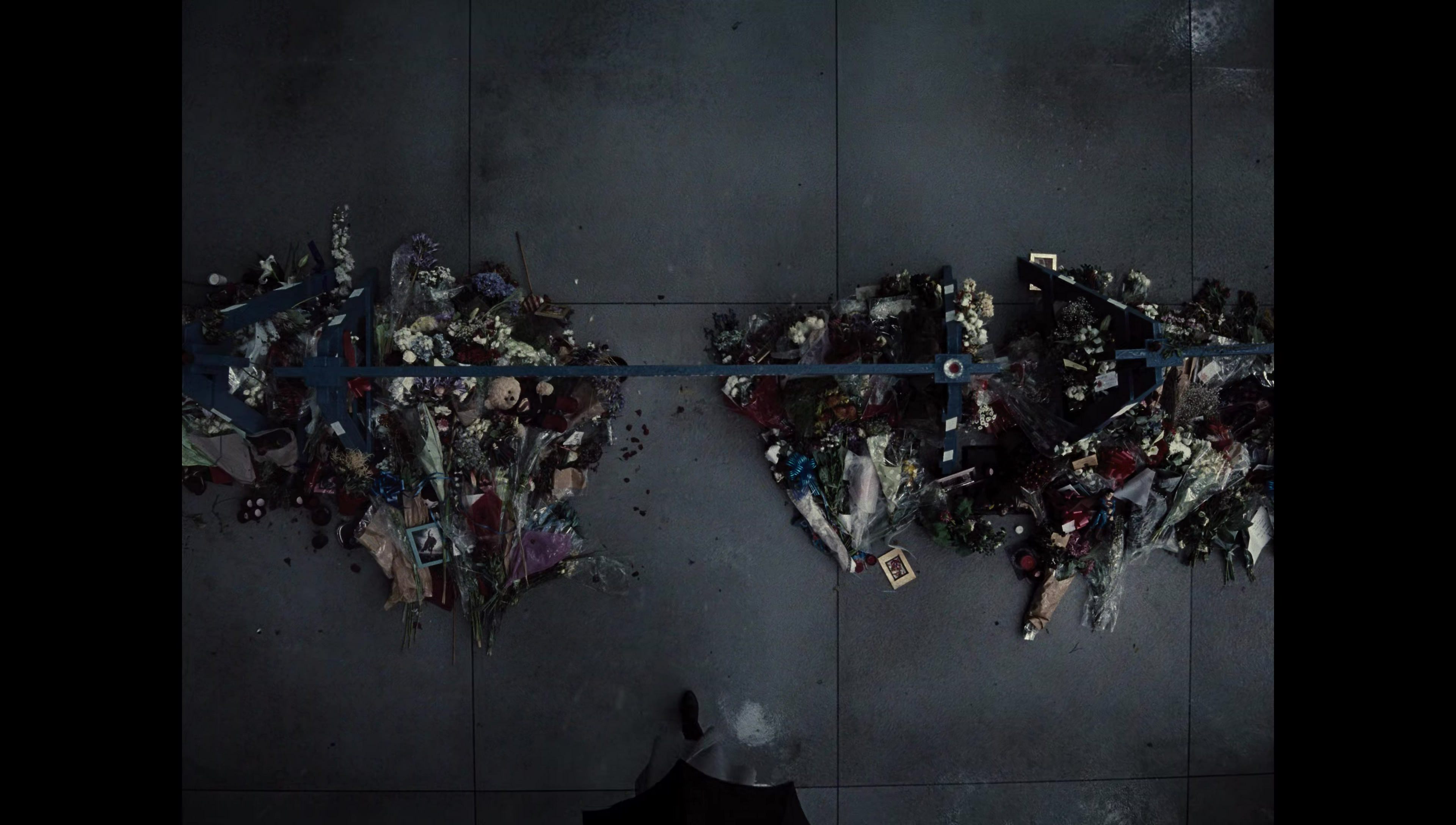 Zack Snyder’s Justice League (2021) movie still 1327