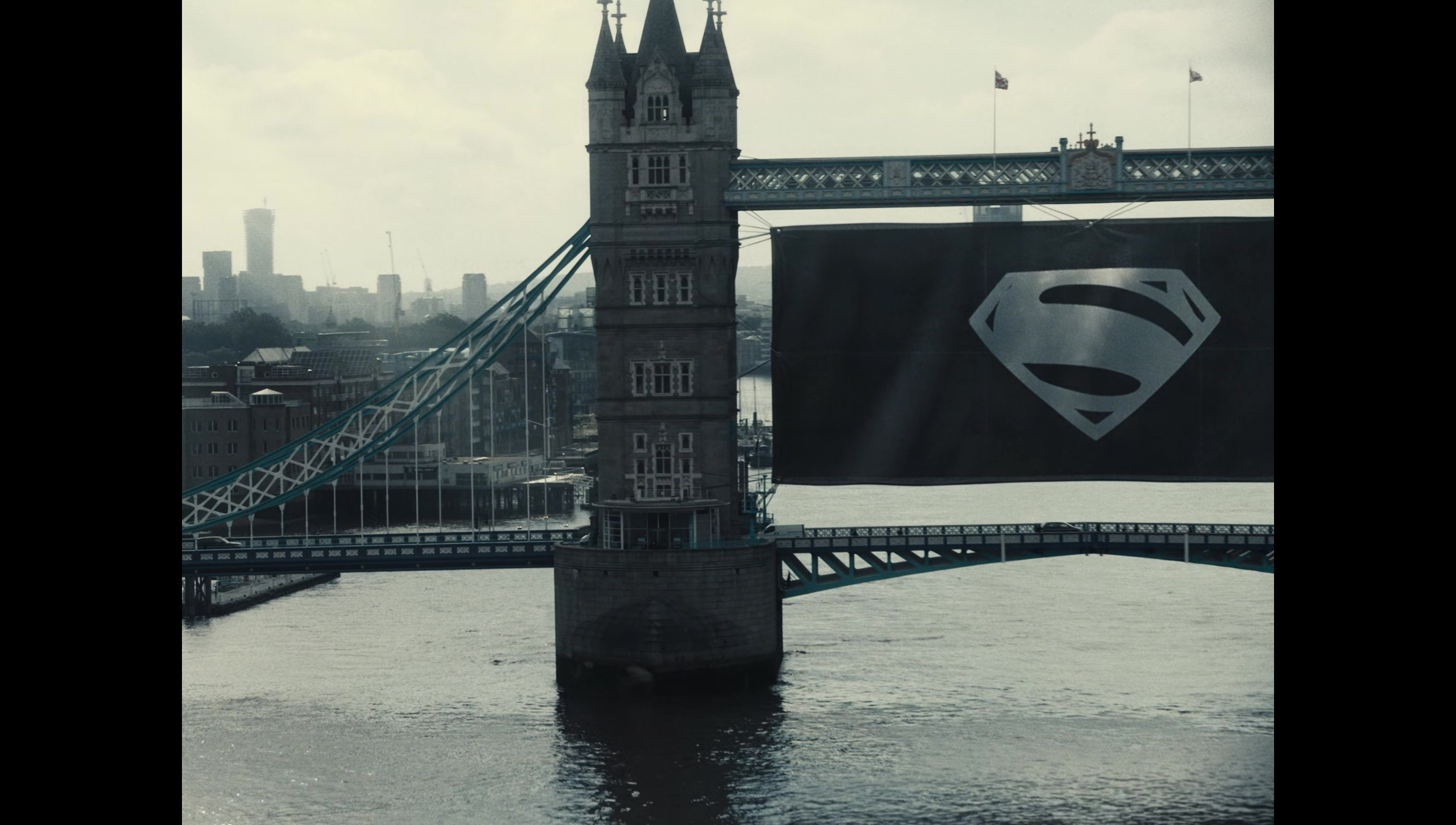 Zack Snyder’s Justice League (2021) movie still 1402