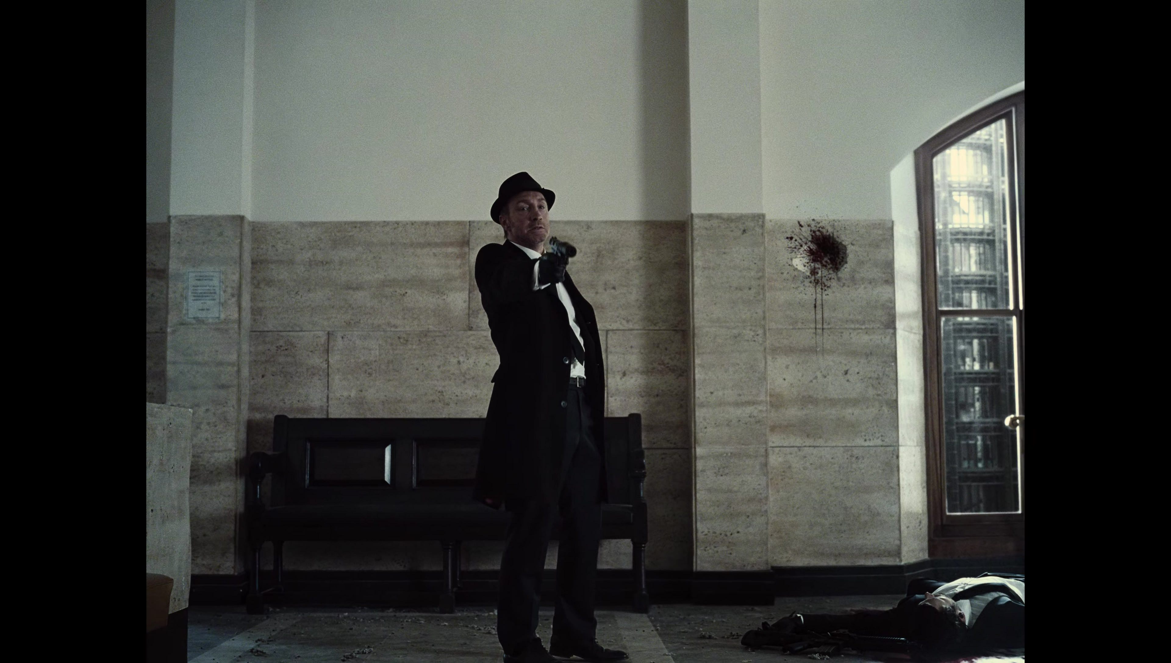 Zack Snyder’s Justice League (2021) screencap 1977