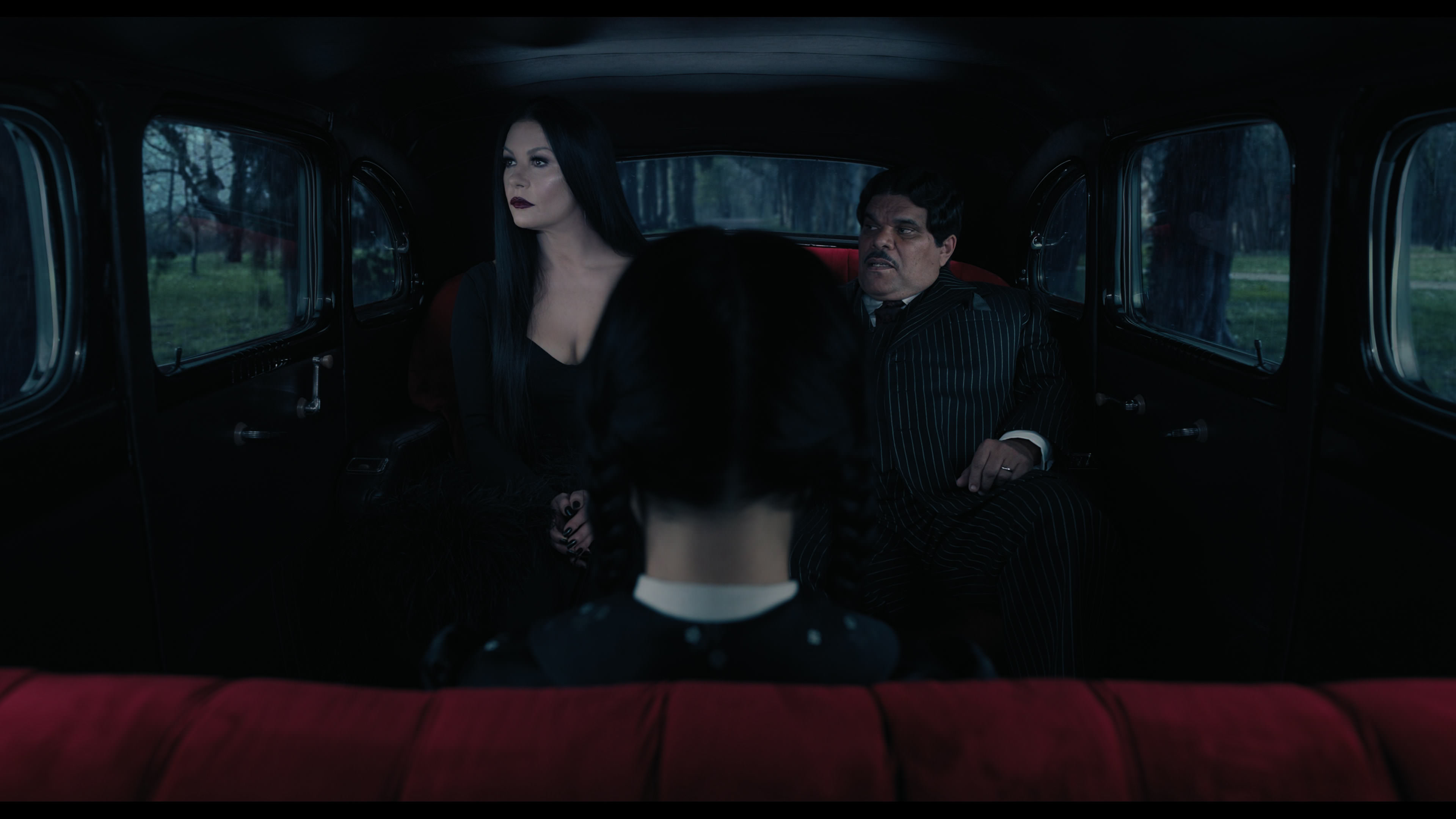Wednesday S01E01 “Wednesday’s Child Is Full of Woe” screencap 1044