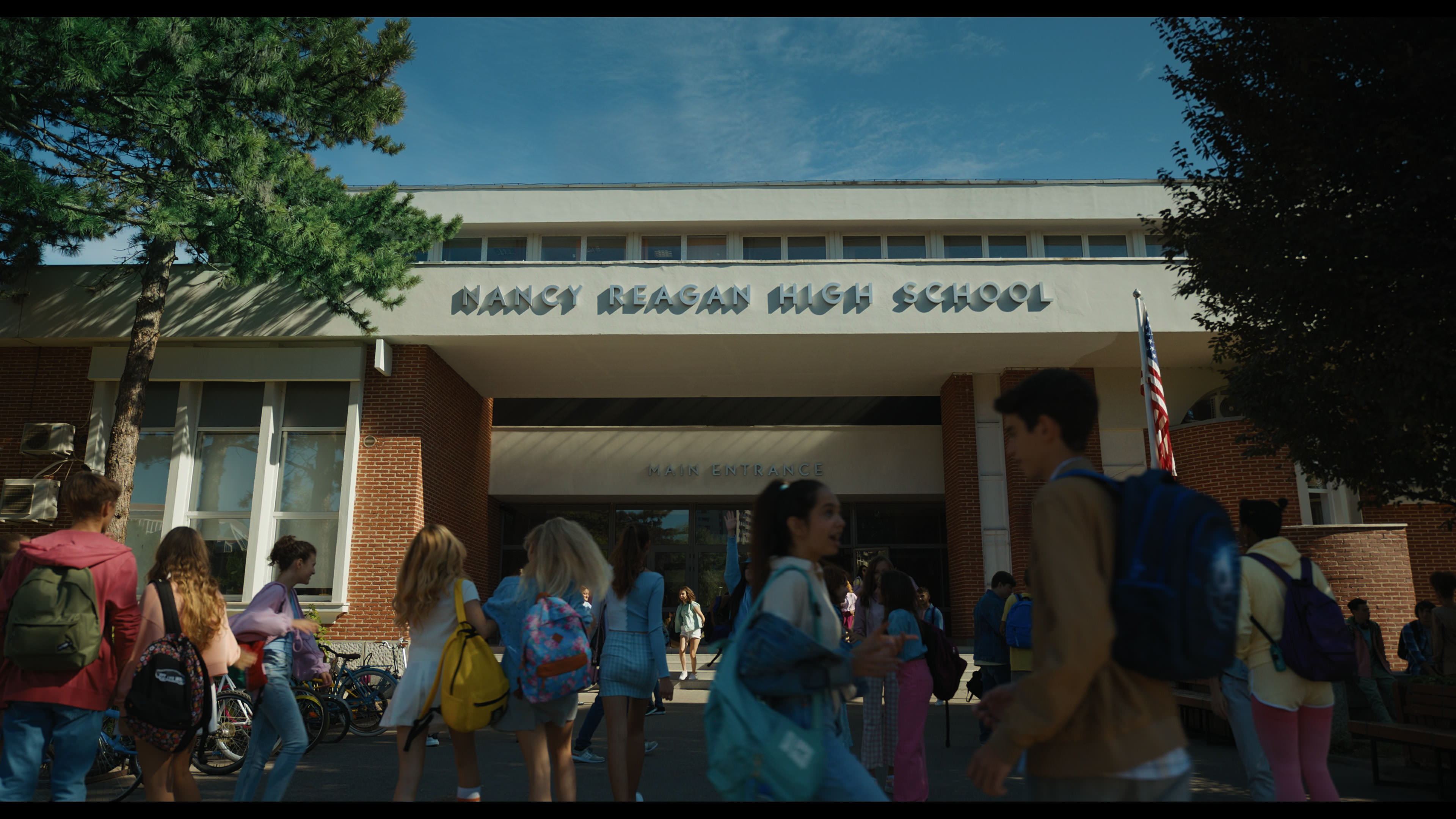 Wednesday S01E01 “Wednesday’s Child Is Full of Woe” HD screenshot 11
