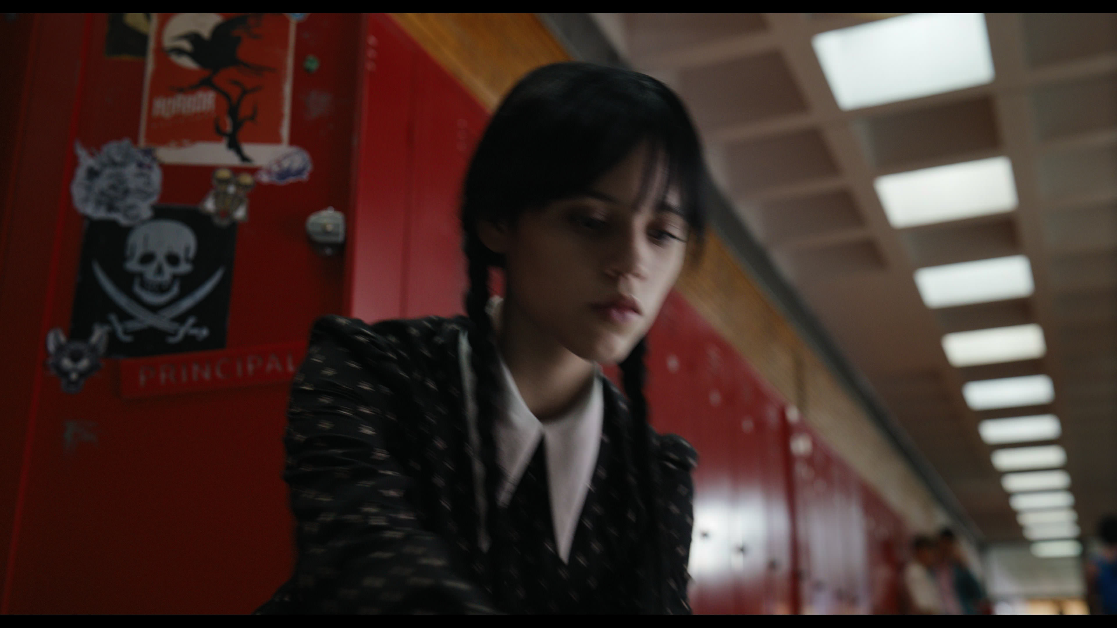 Wednesday S01E01 “Wednesday’s Child Is Full of Woe” HD screenshot 143