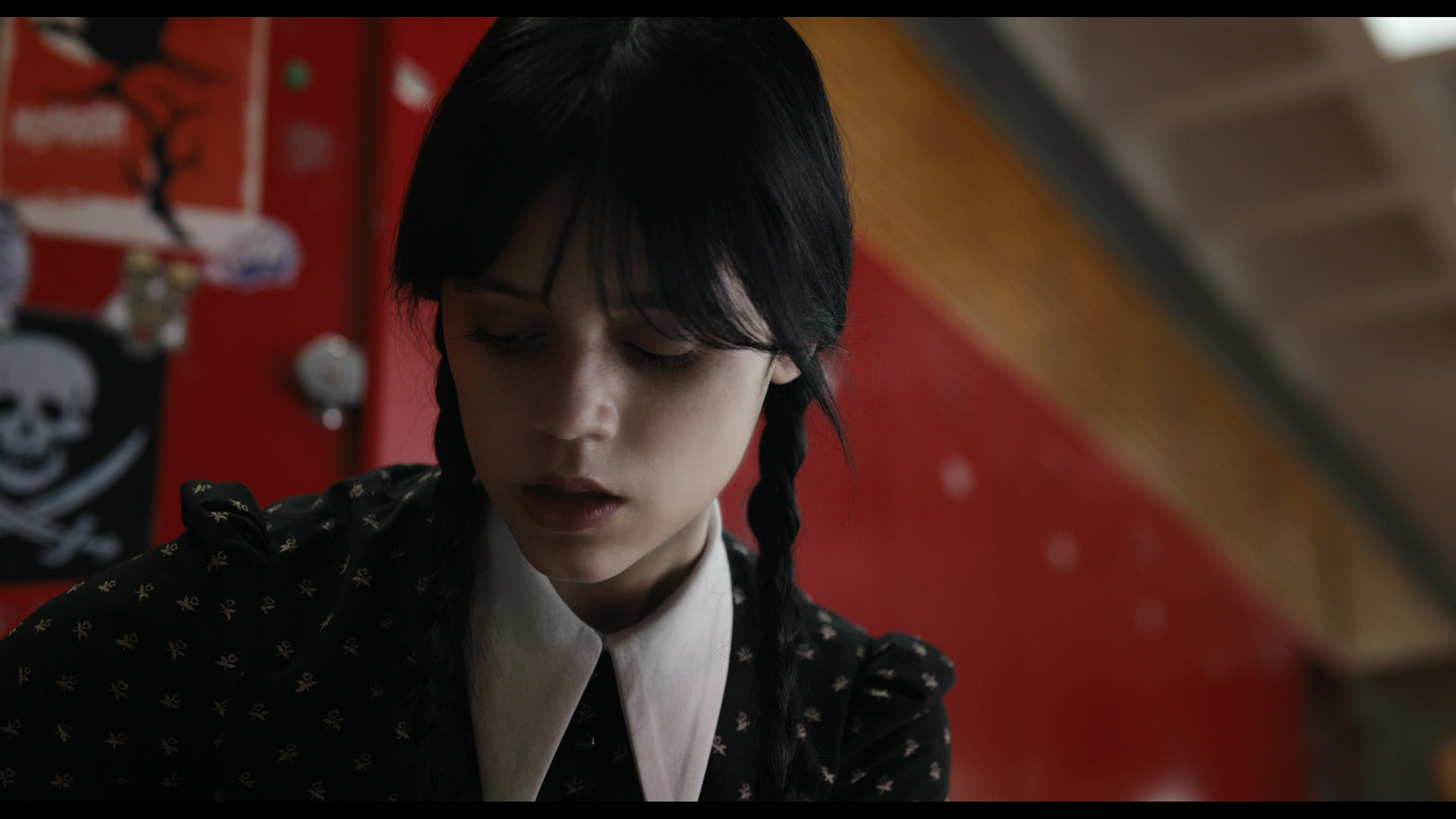 Wednesday S01E01 “Wednesday’s Child Is Full of Woe” screencap 156