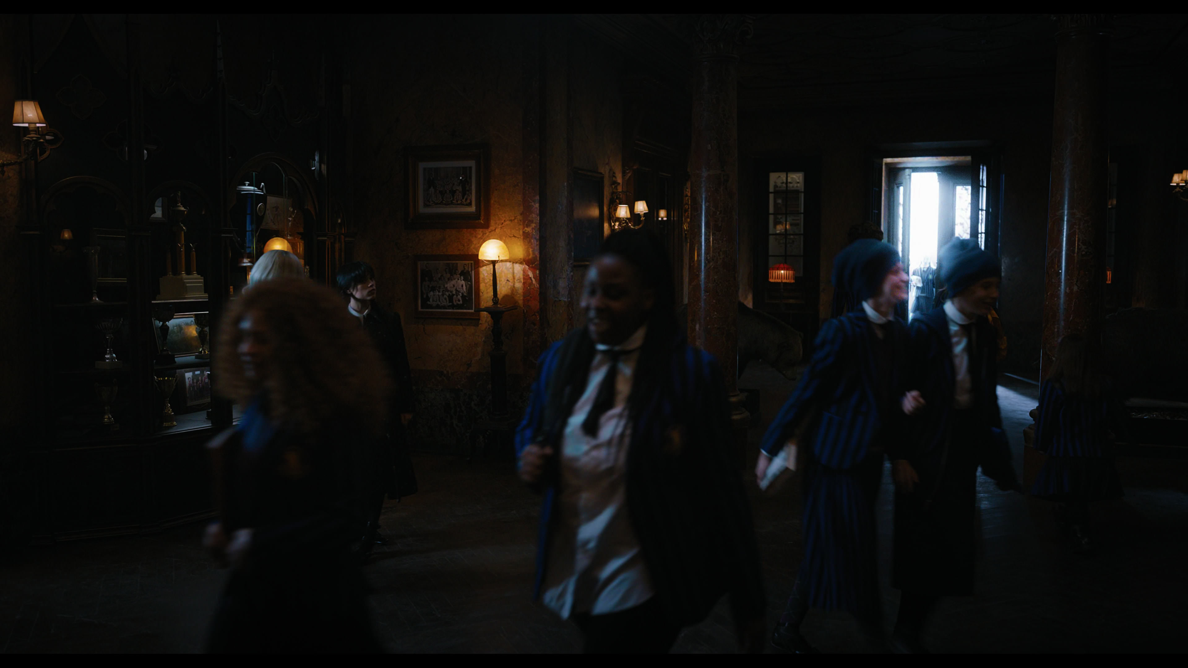 Wednesday S01E01 “Wednesday’s Child Is Full of Woe” screencap 1575