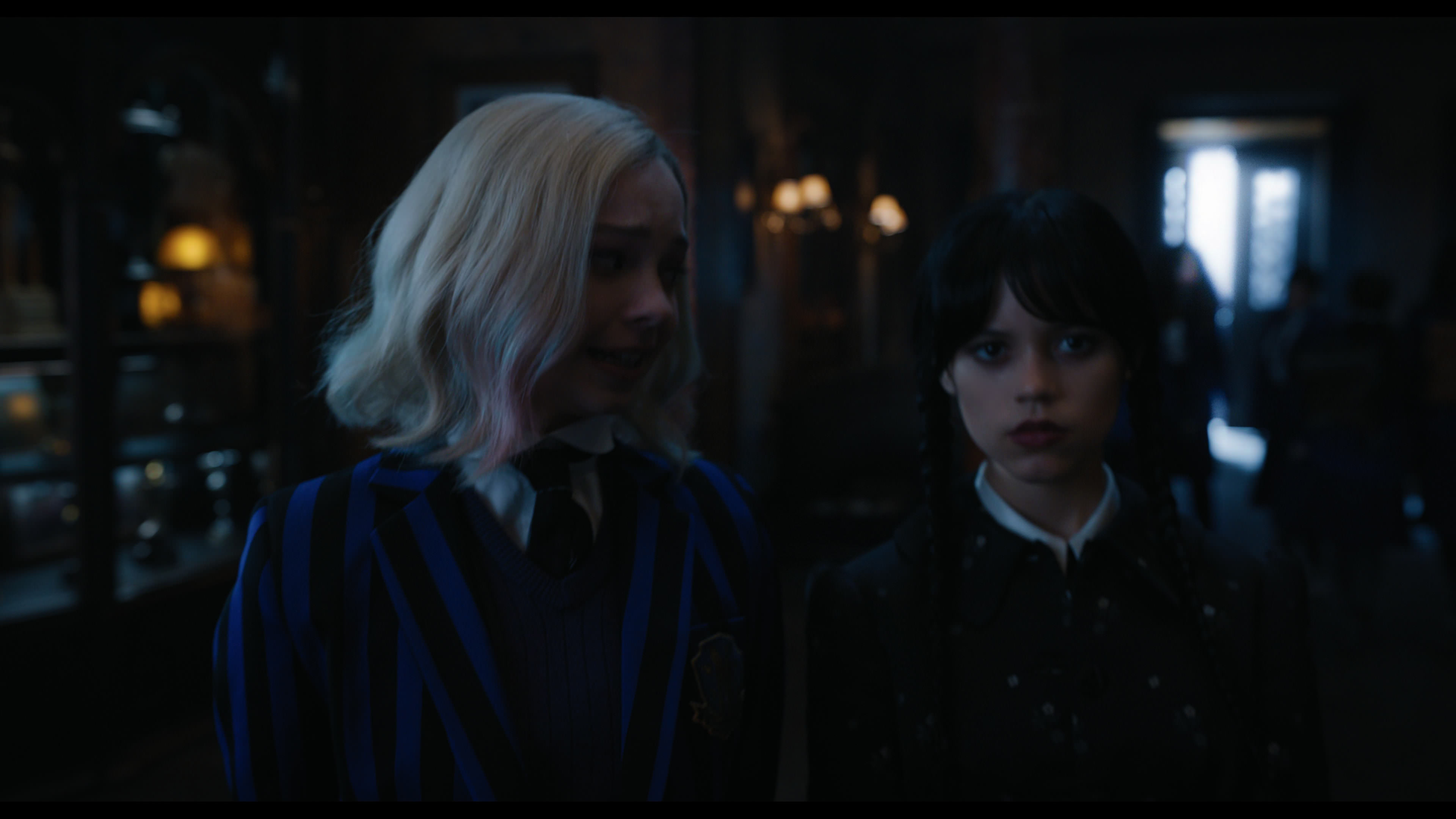 Wednesday S01E01 “Wednesday’s Child Is Full of Woe” HD screenshot 1637