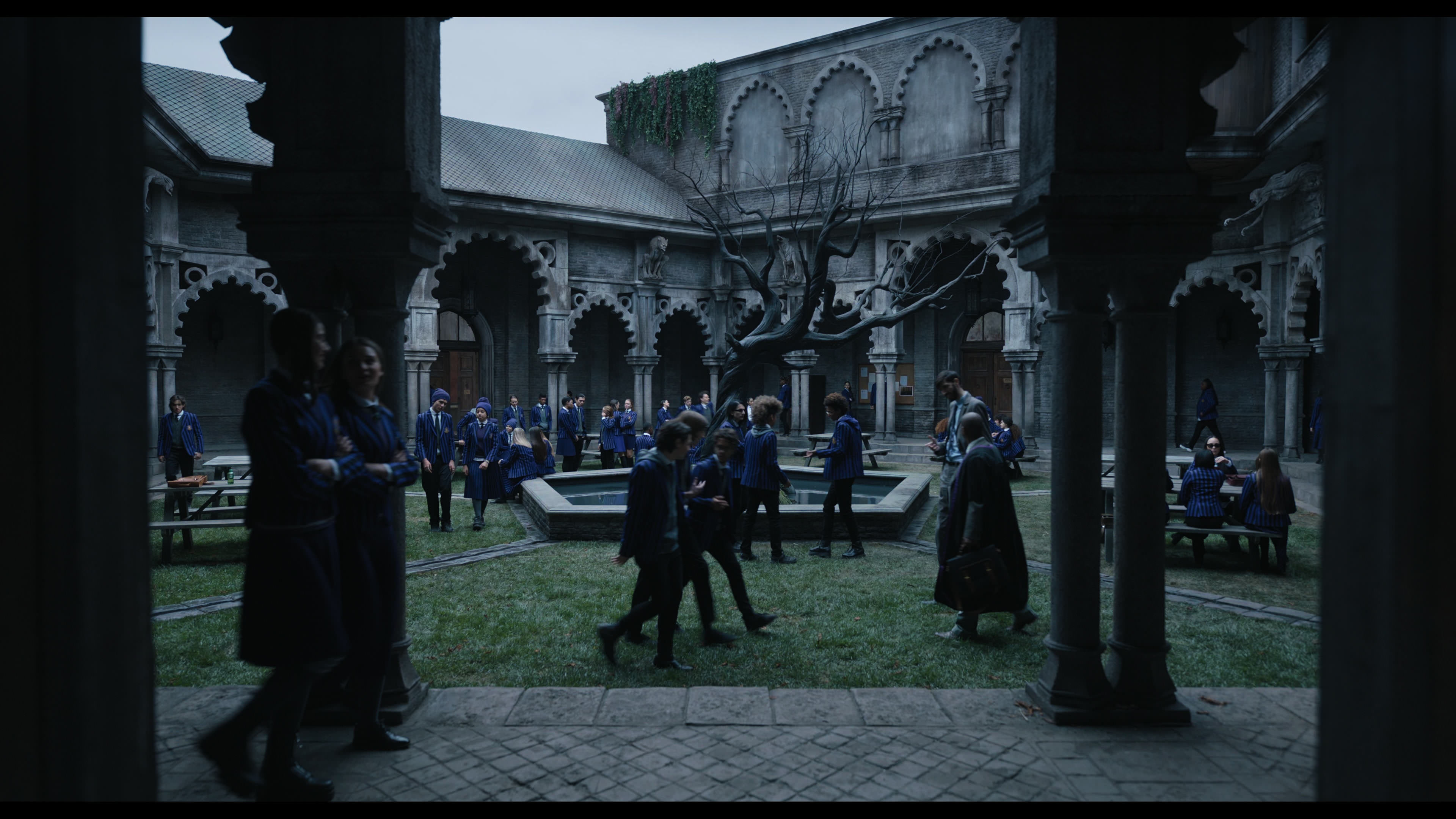 Wednesday S01E01 “Wednesday’s Child Is Full of Woe” movie still 1657
