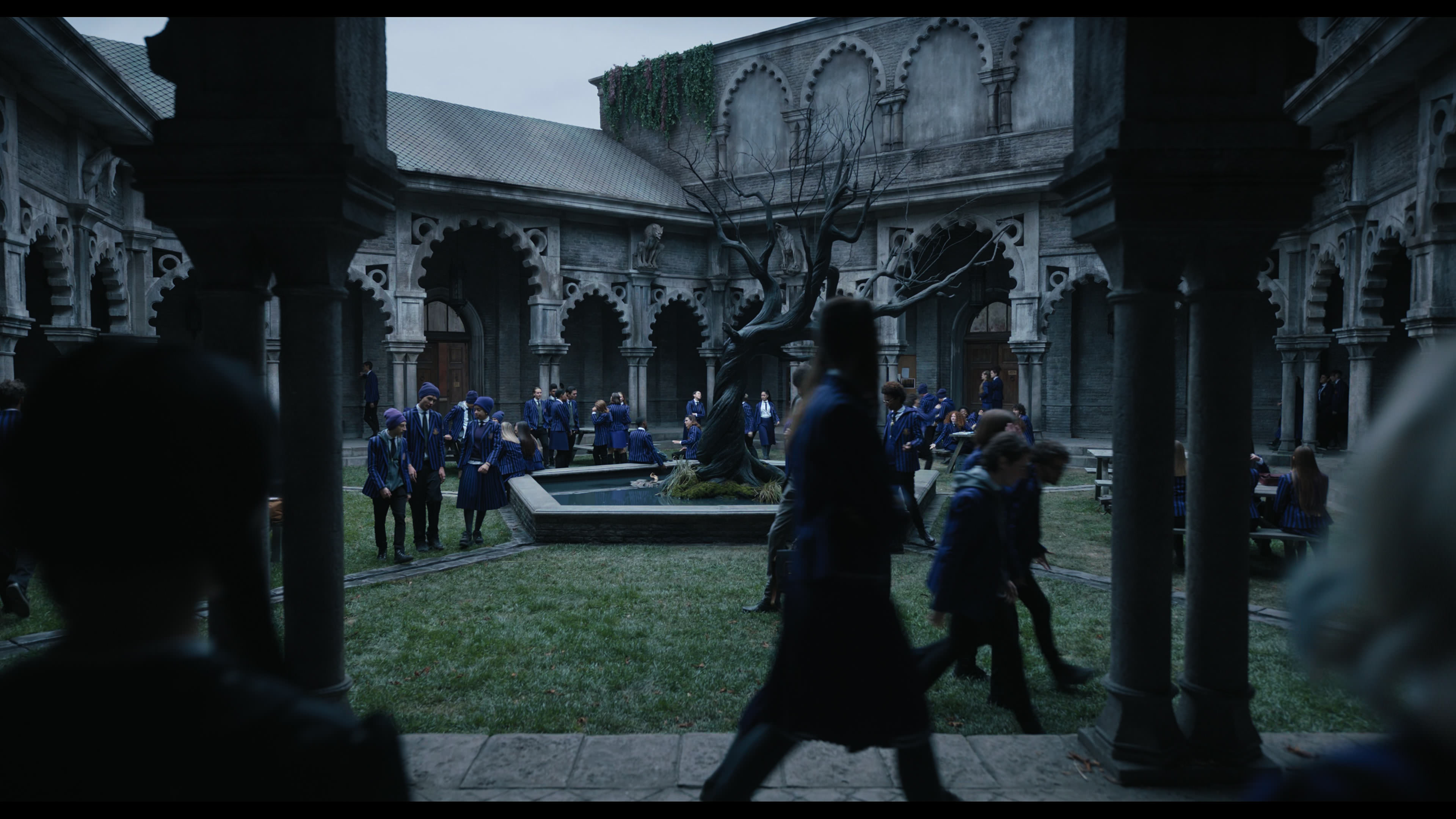 Wednesday S01E01 “Wednesday’s Child Is Full of Woe” HD screenshot 1661