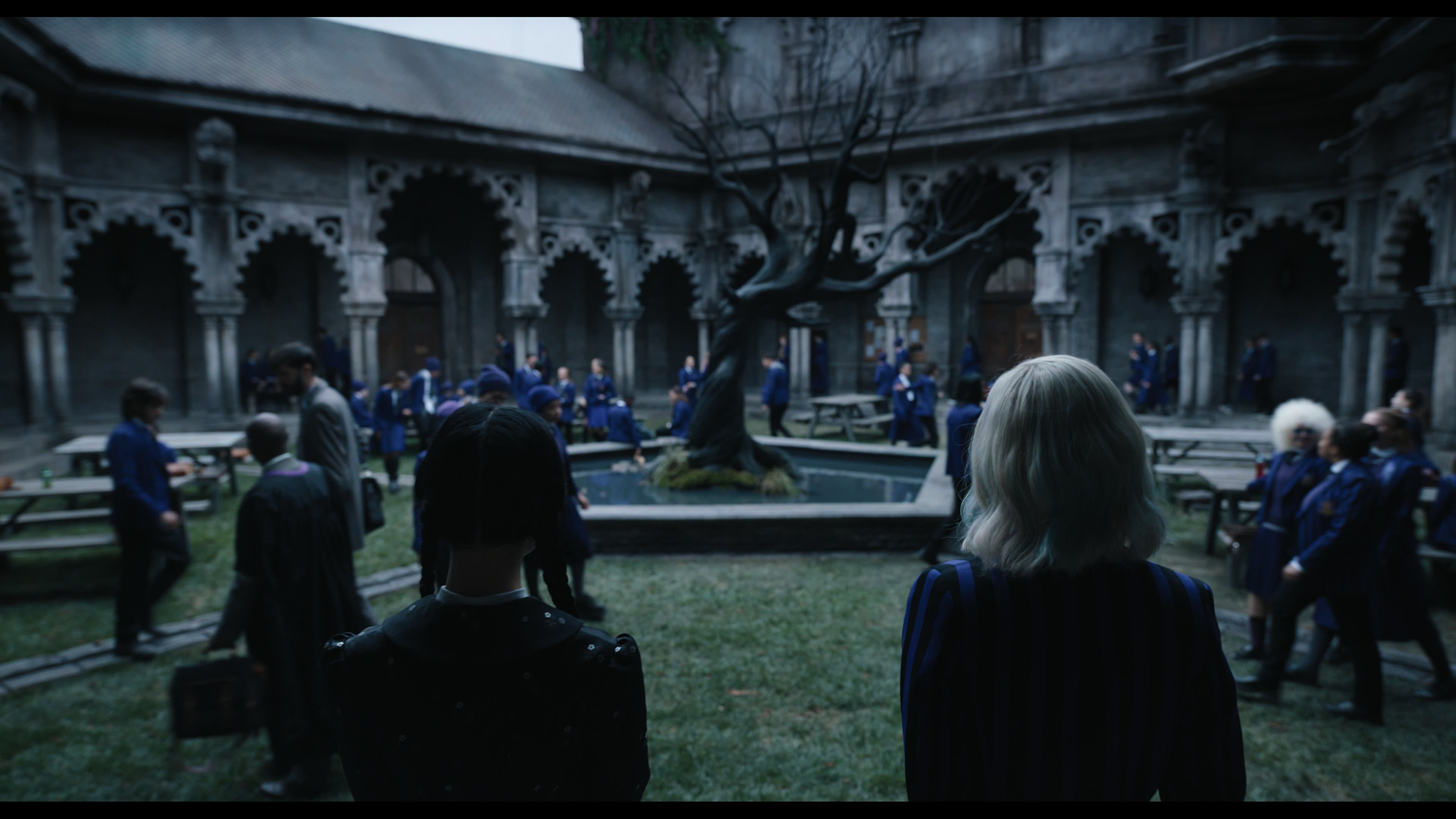 Wednesday S01E01 “Wednesday’s Child Is Full of Woe” HD screenshot 1670