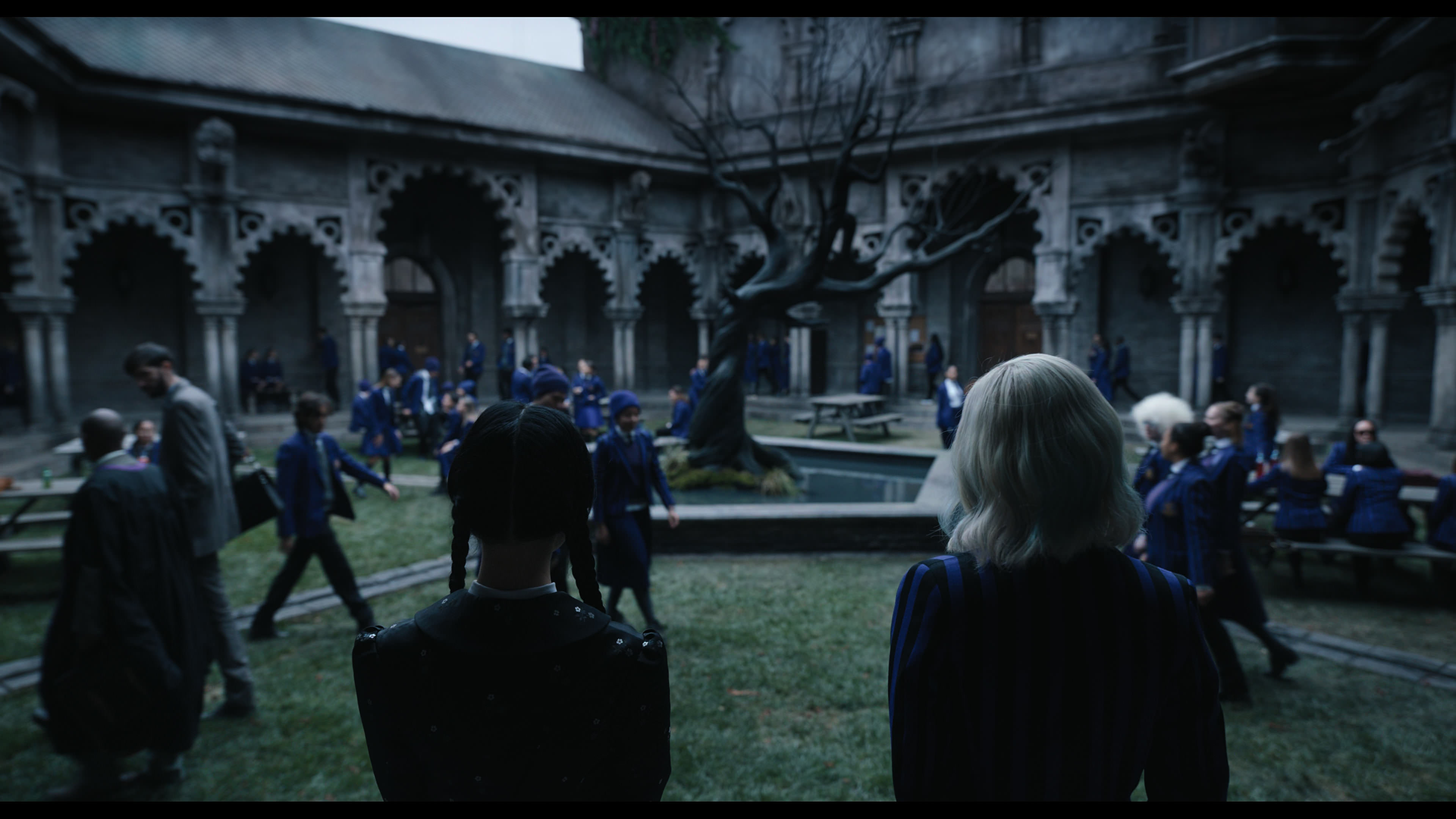 Wednesday S01E01 “Wednesday’s Child Is Full of Woe” movie still 1672