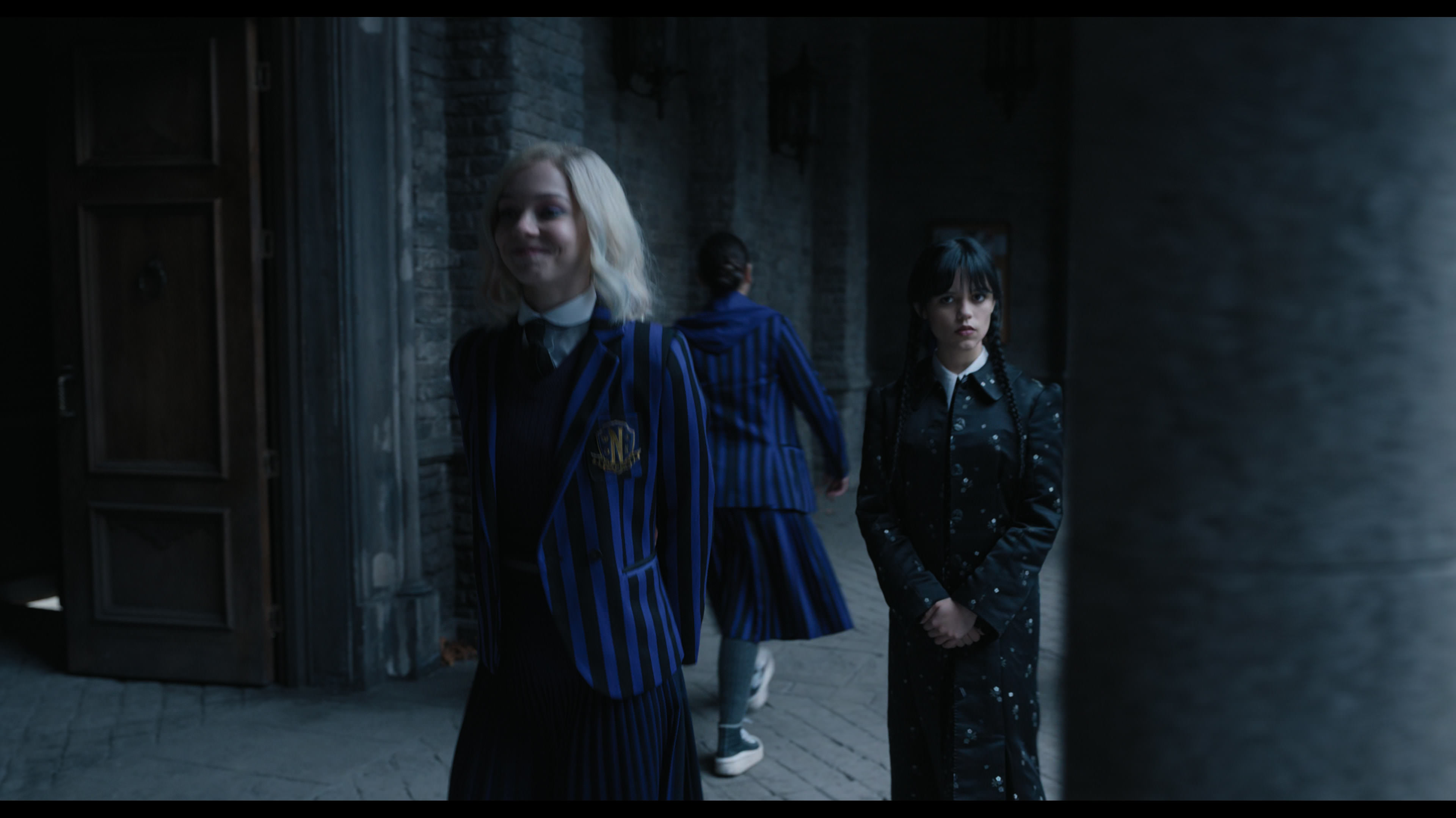 Wednesday S01E01 “Wednesday’s Child Is Full of Woe” screencap 1701