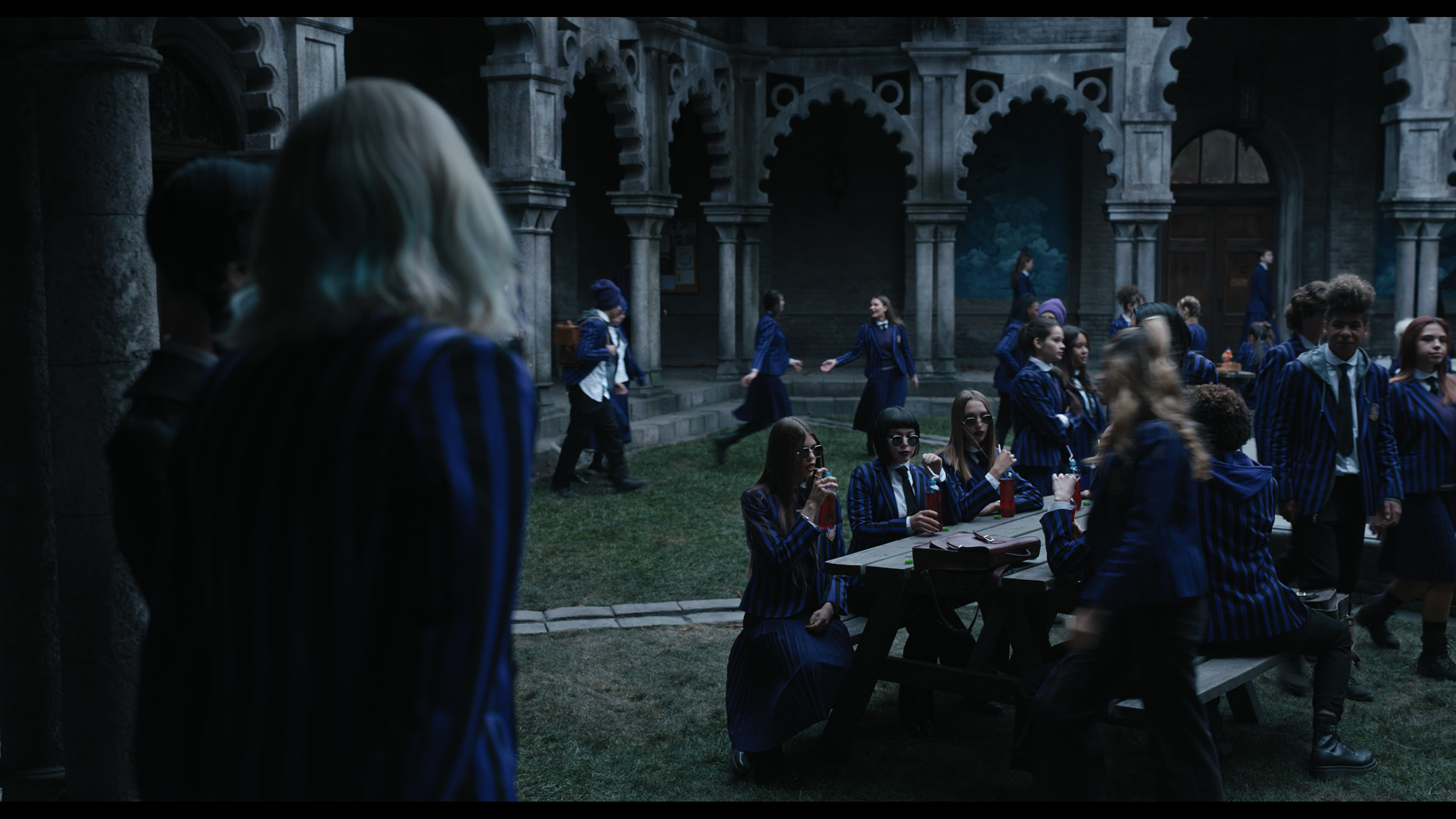 Wednesday S01E01 “Wednesday’s Child Is Full of Woe” HD screenshot 1739