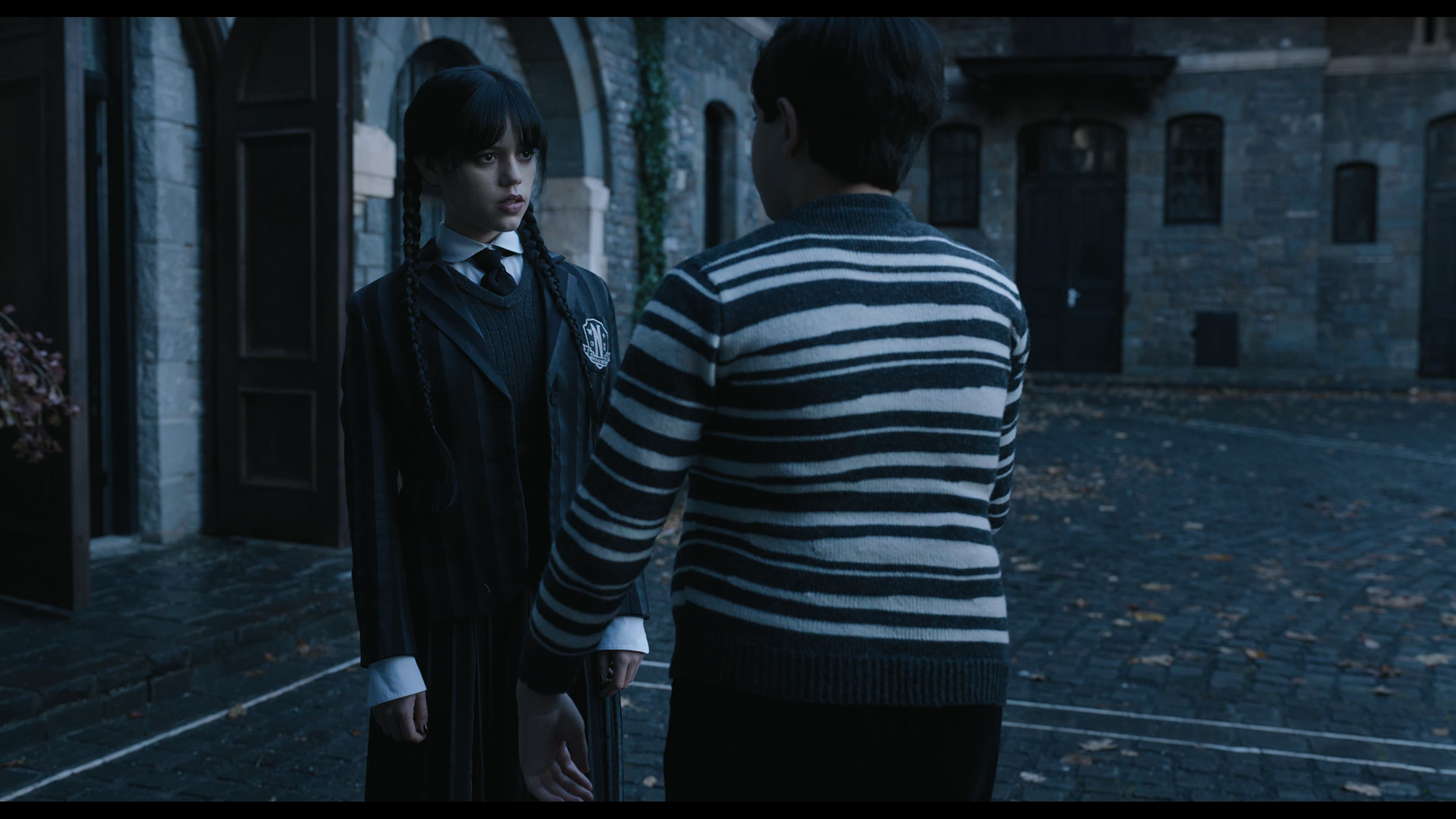 Wednesday S01E01 “Wednesday’s Child Is Full of Woe” HD screenshot 2033
