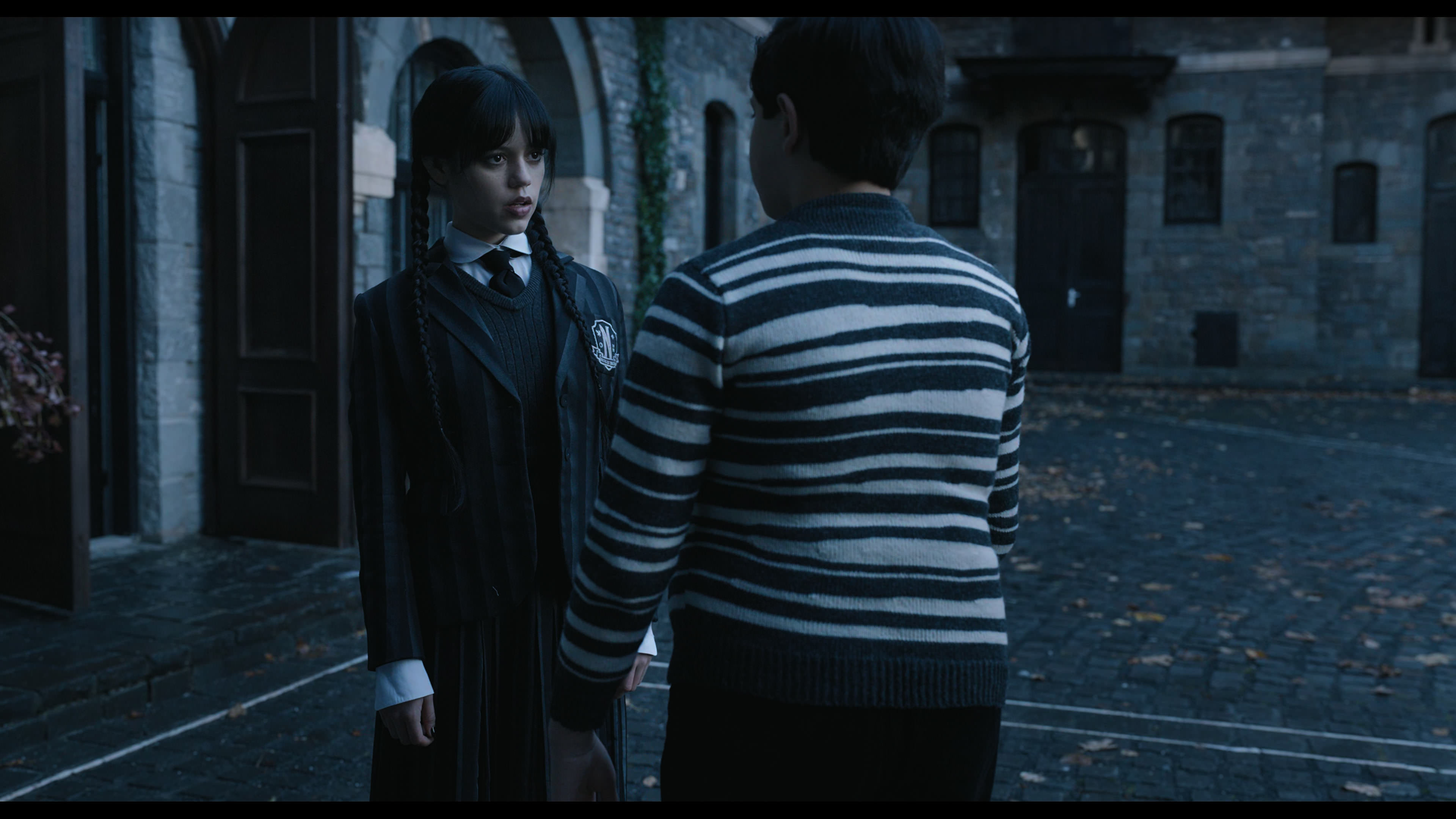 Wednesday S01E01 “Wednesday’s Child Is Full of Woe” screencap 2037
