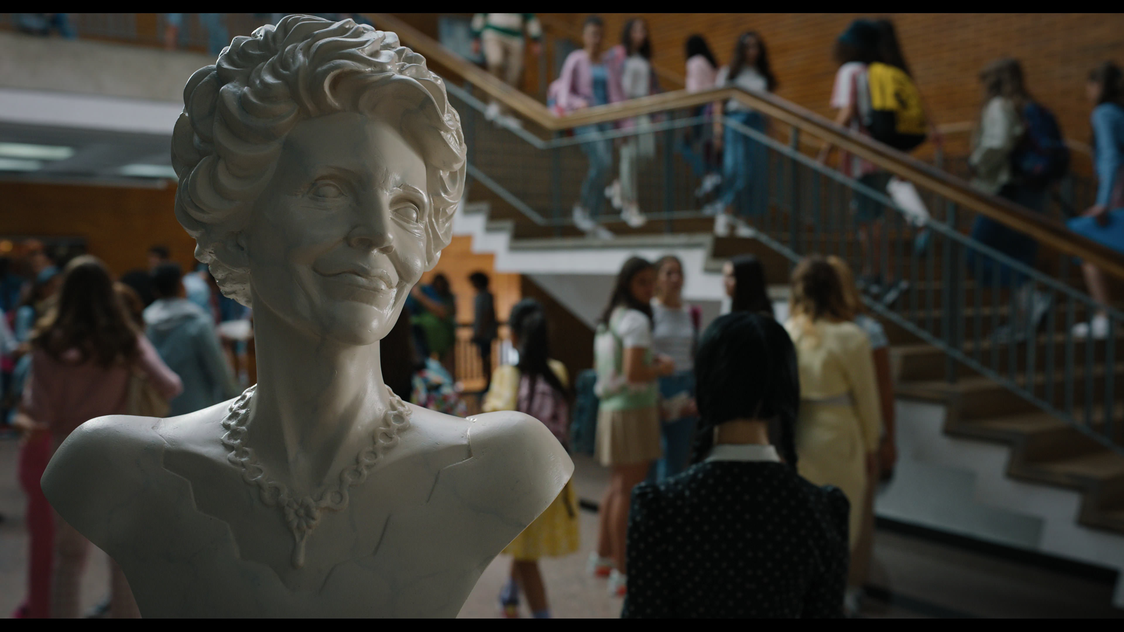 Wednesday S01E01 “Wednesday’s Child Is Full of Woe” screencap 21