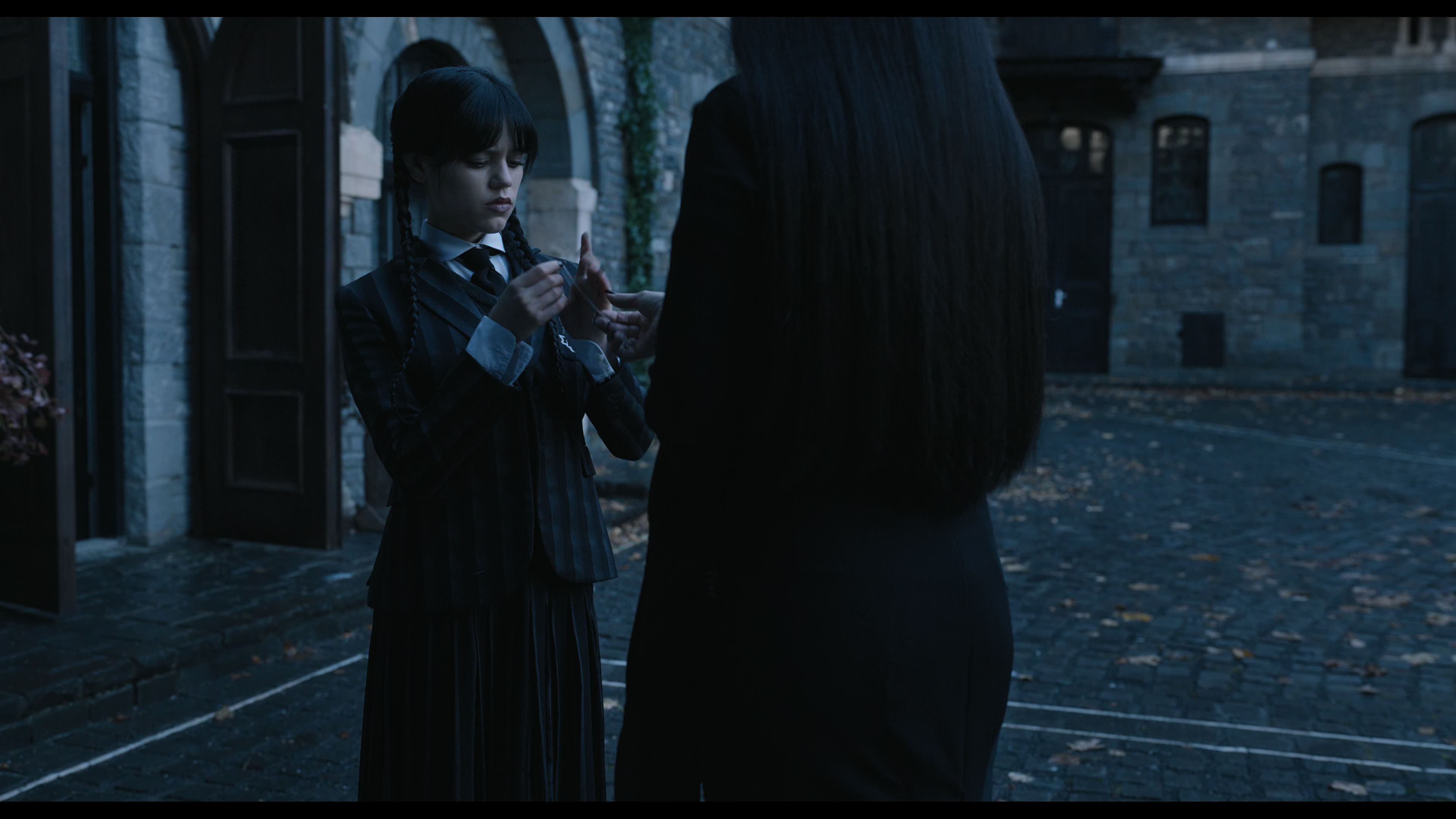 Wednesday S01E01 “Wednesday’s Child Is Full of Woe” HD screenshot 2222