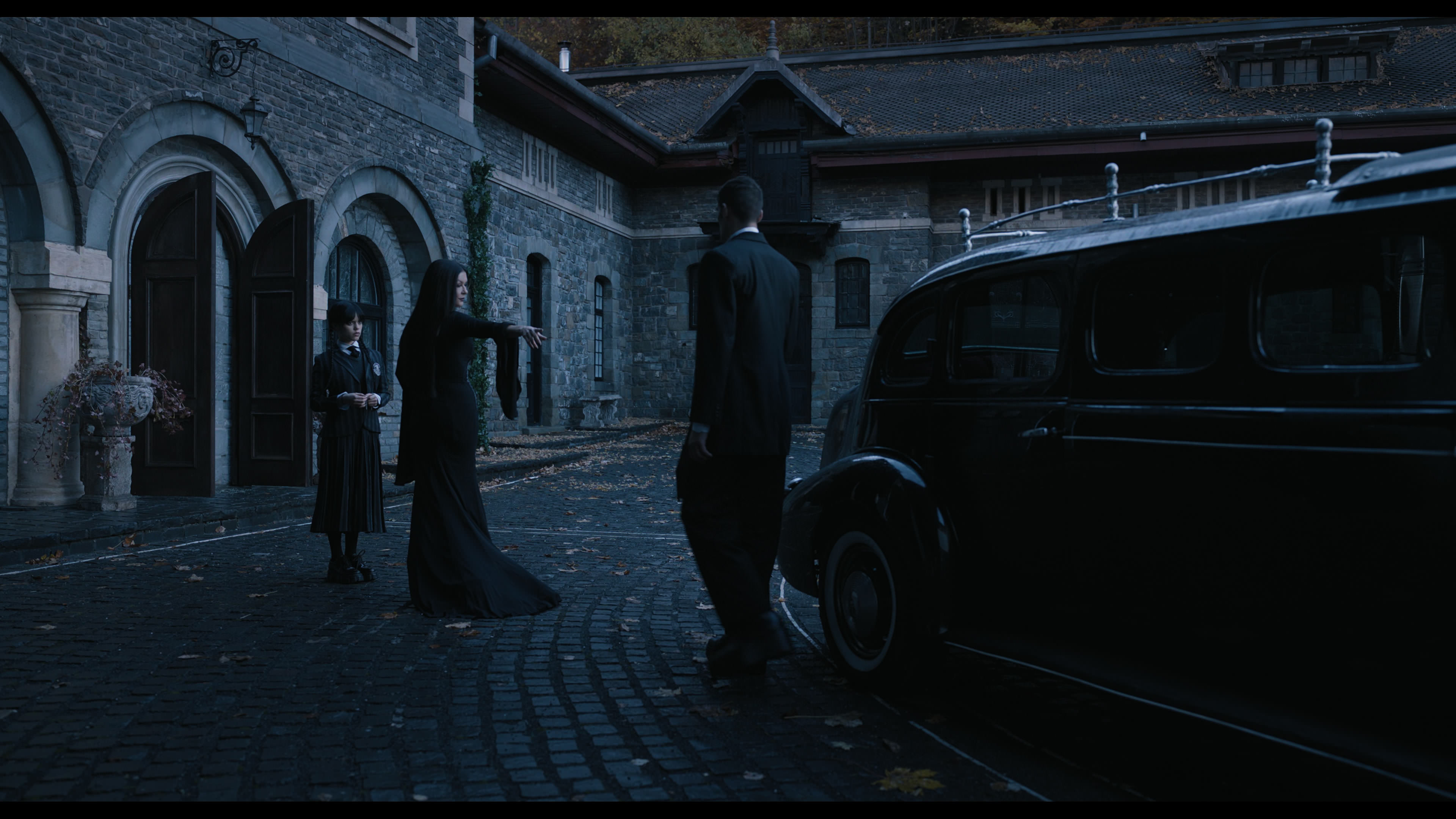 Wednesday S01E01 “Wednesday’s Child Is Full of Woe” movie still 2314