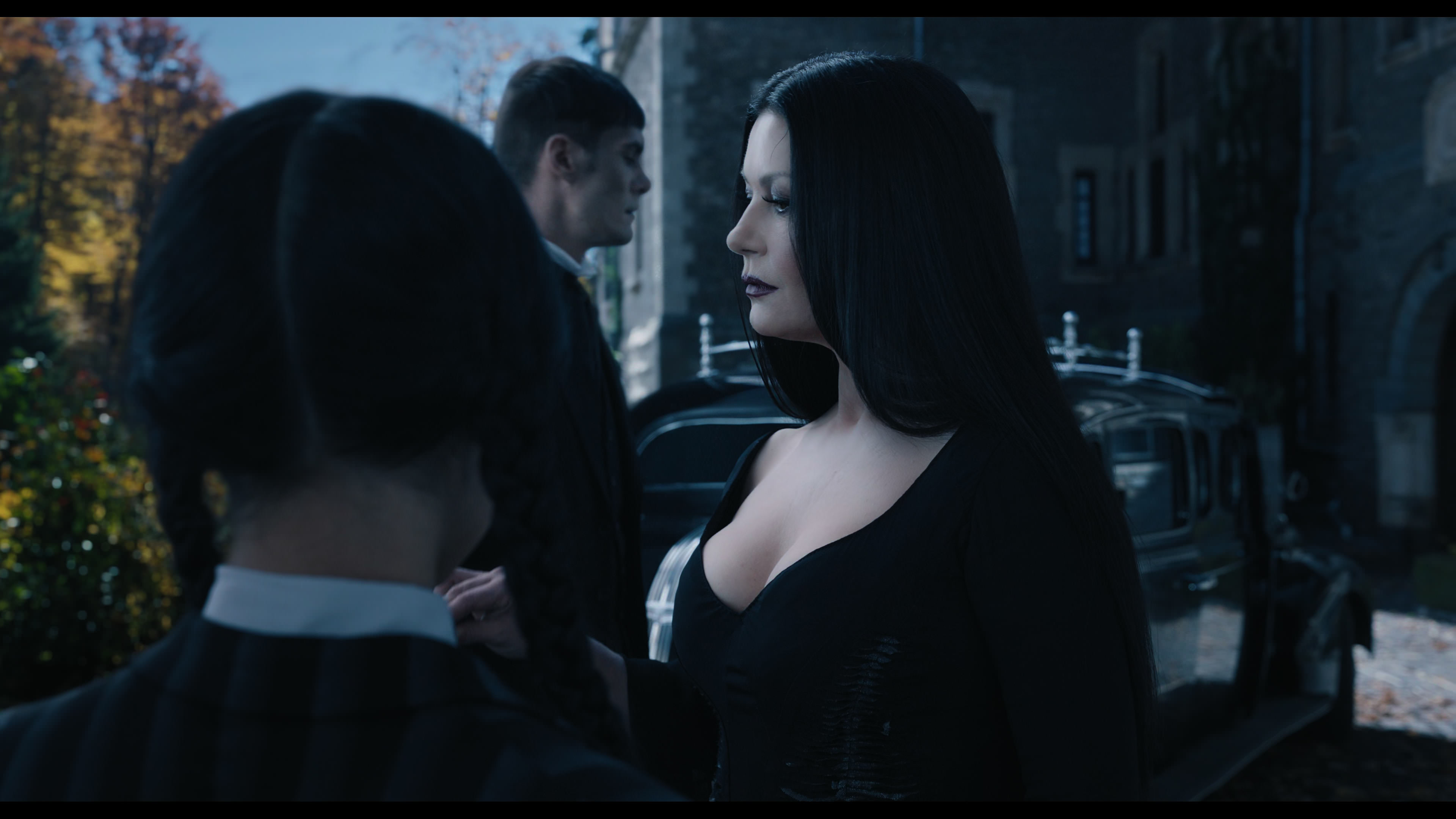 Wednesday S01E01 “Wednesday’s Child Is Full of Woe” screencap 2319
