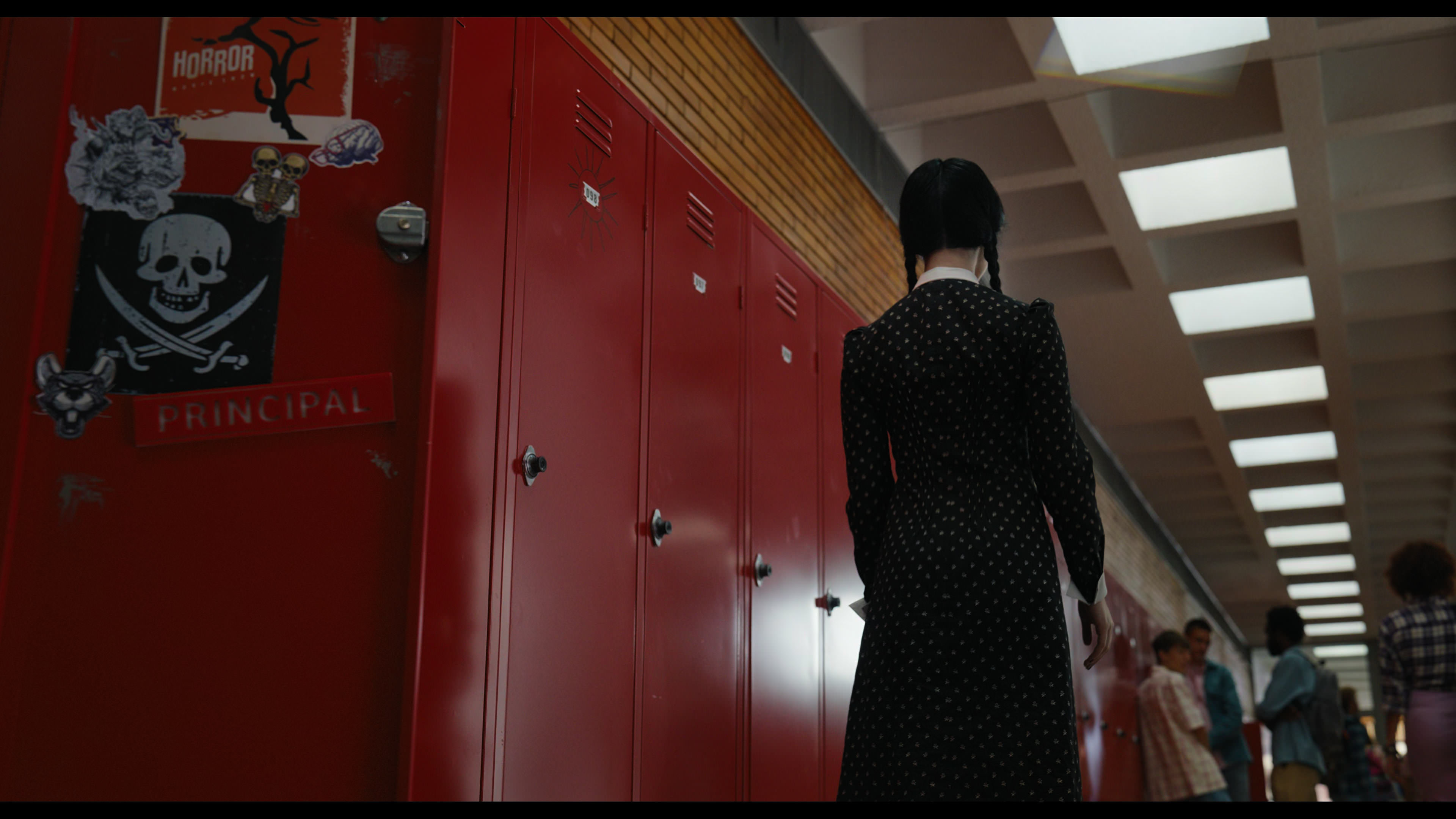 Wednesday S01E01 “Wednesday’s Child Is Full of Woe” HD screenshot 239