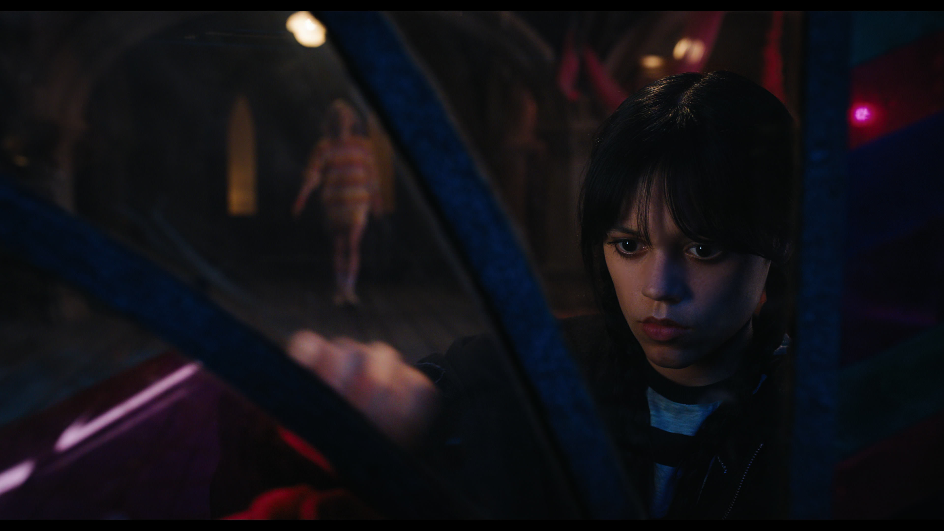 Wednesday S01E01 “Wednesday’s Child Is Full of Woe” HD screenshot 2627