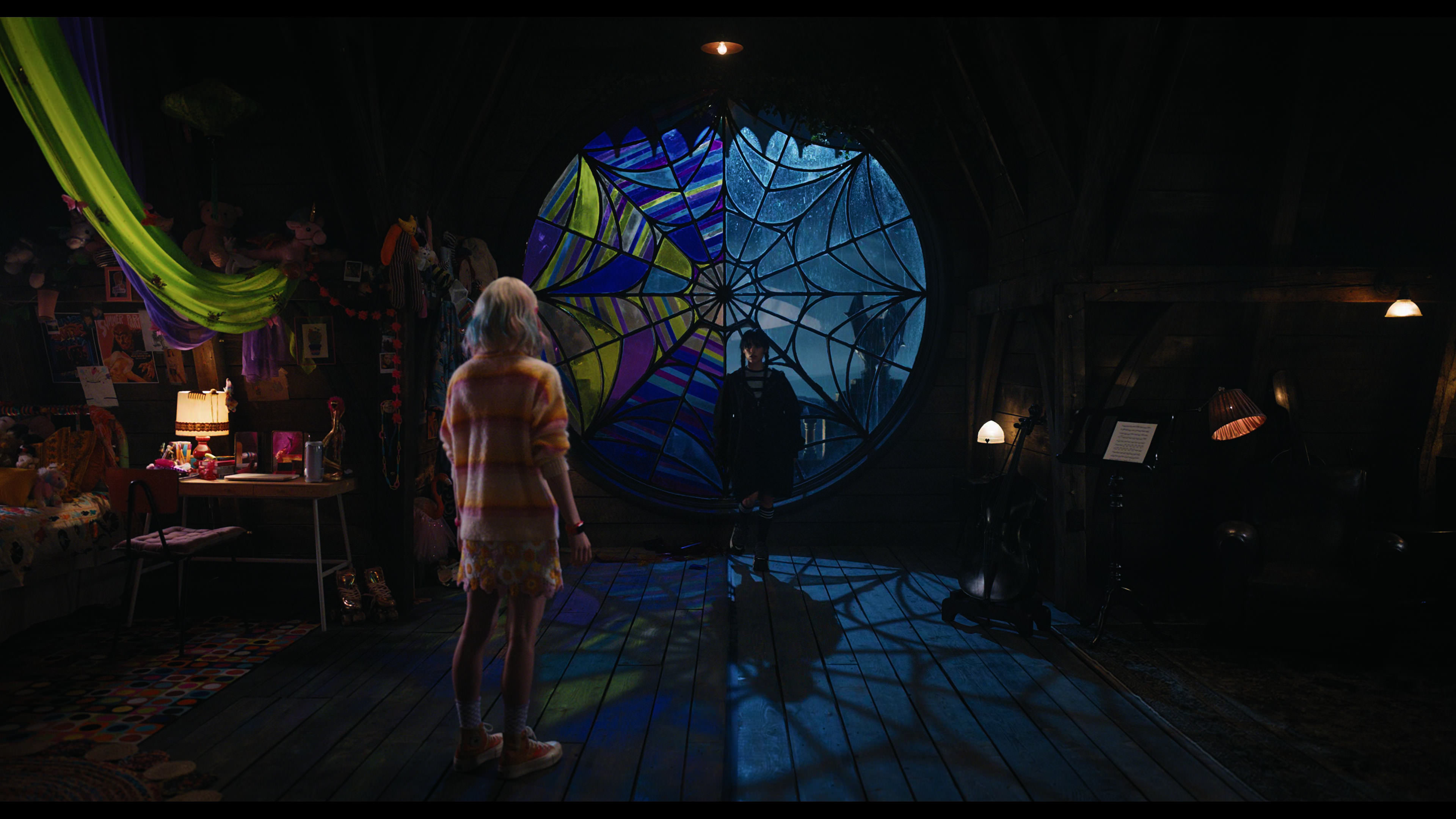 Wednesday S01E01 “Wednesday’s Child Is Full of Woe” screencap 2649