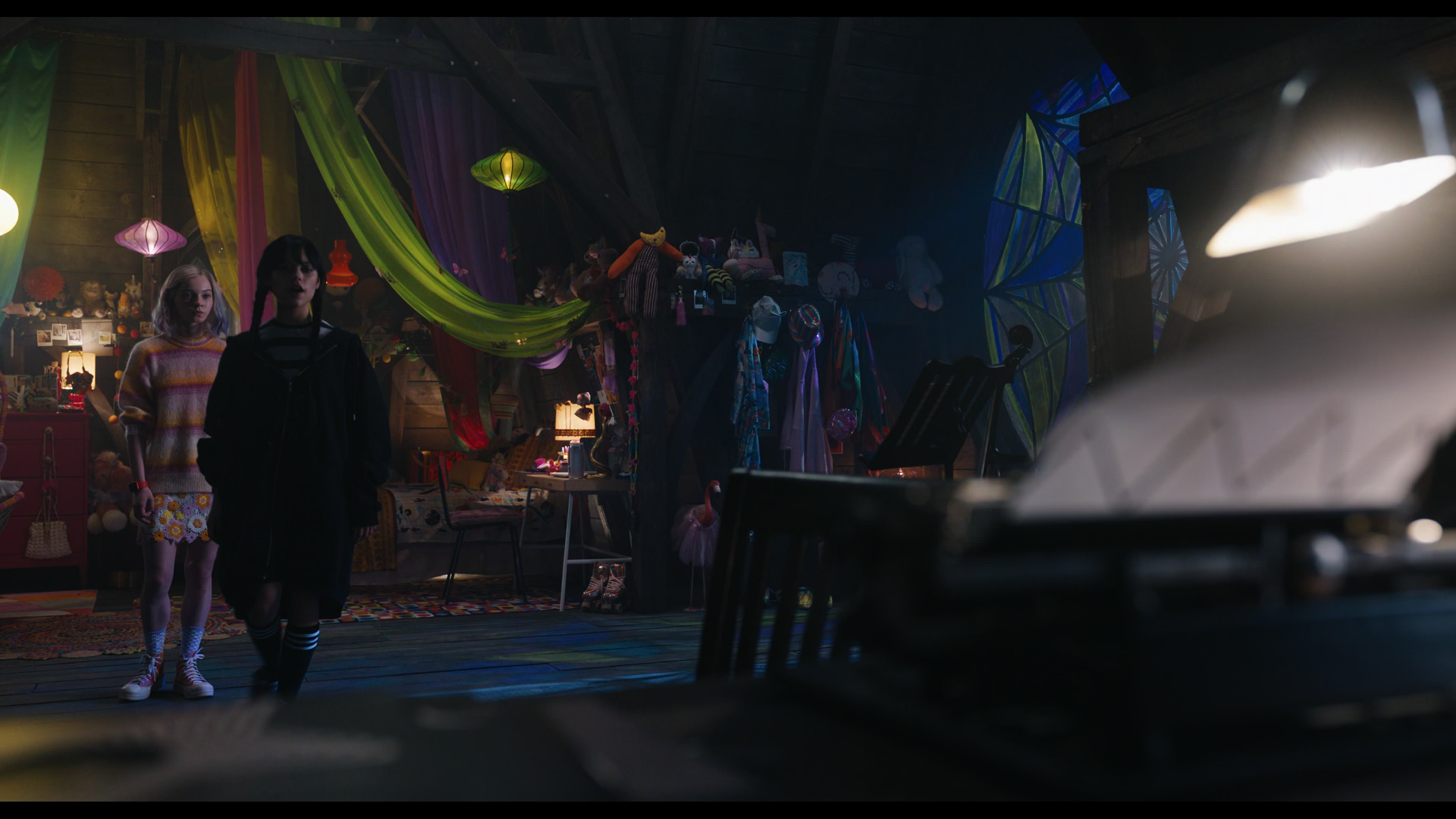 Wednesday S01E01 “Wednesday’s Child Is Full of Woe” HD screenshot 2762