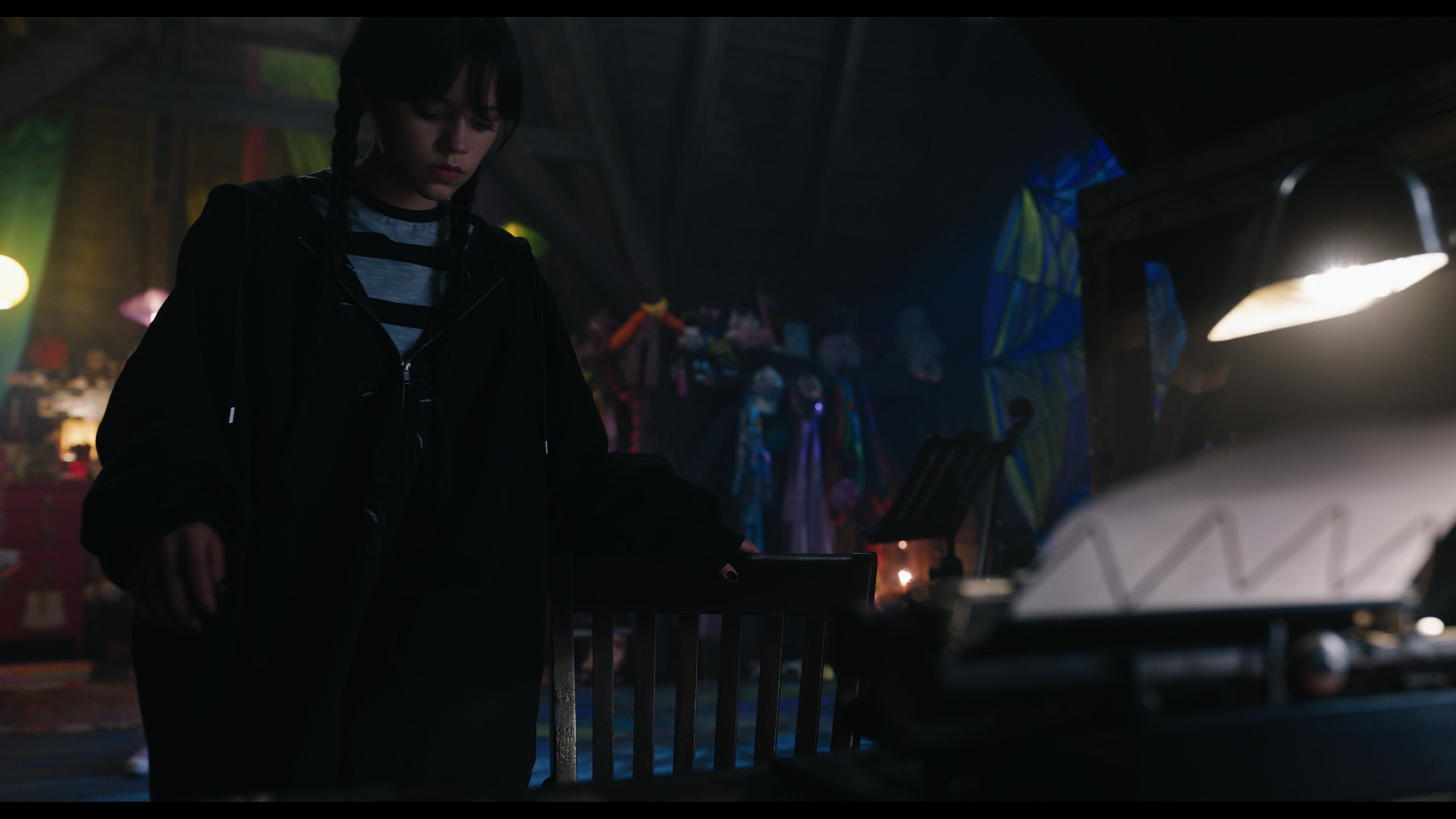 Wednesday S01E01 “Wednesday’s Child Is Full of Woe” screencap 2772