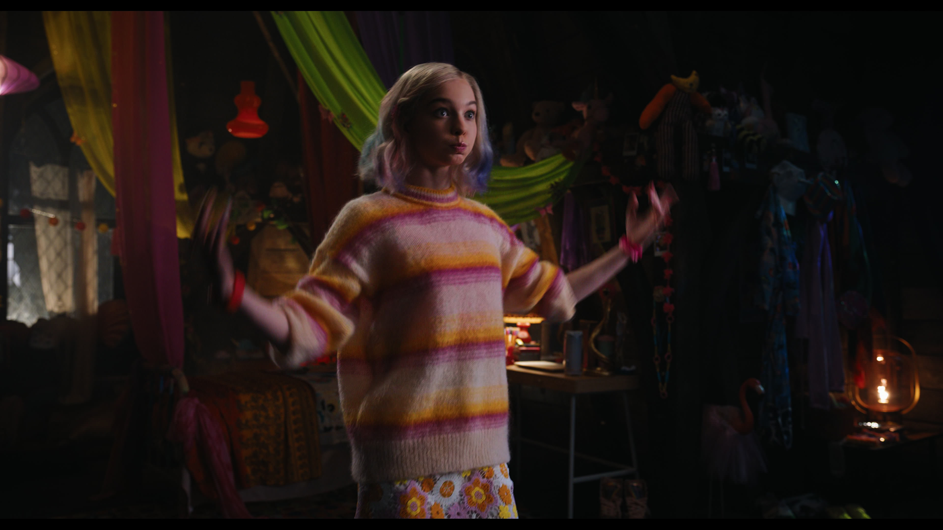Wednesday S01E01 “Wednesday’s Child Is Full of Woe” screencap 2784
