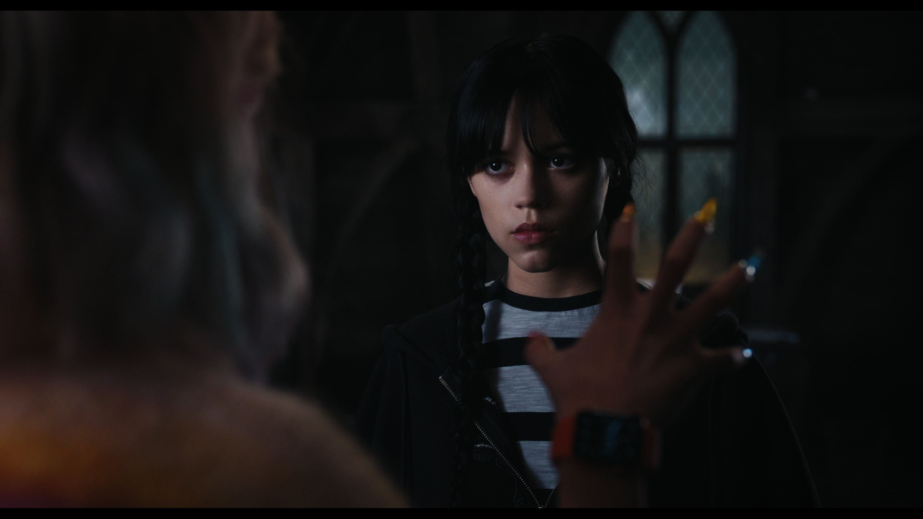 Wednesday S01E01 “Wednesday’s Child Is Full of Woe” screencap 2796