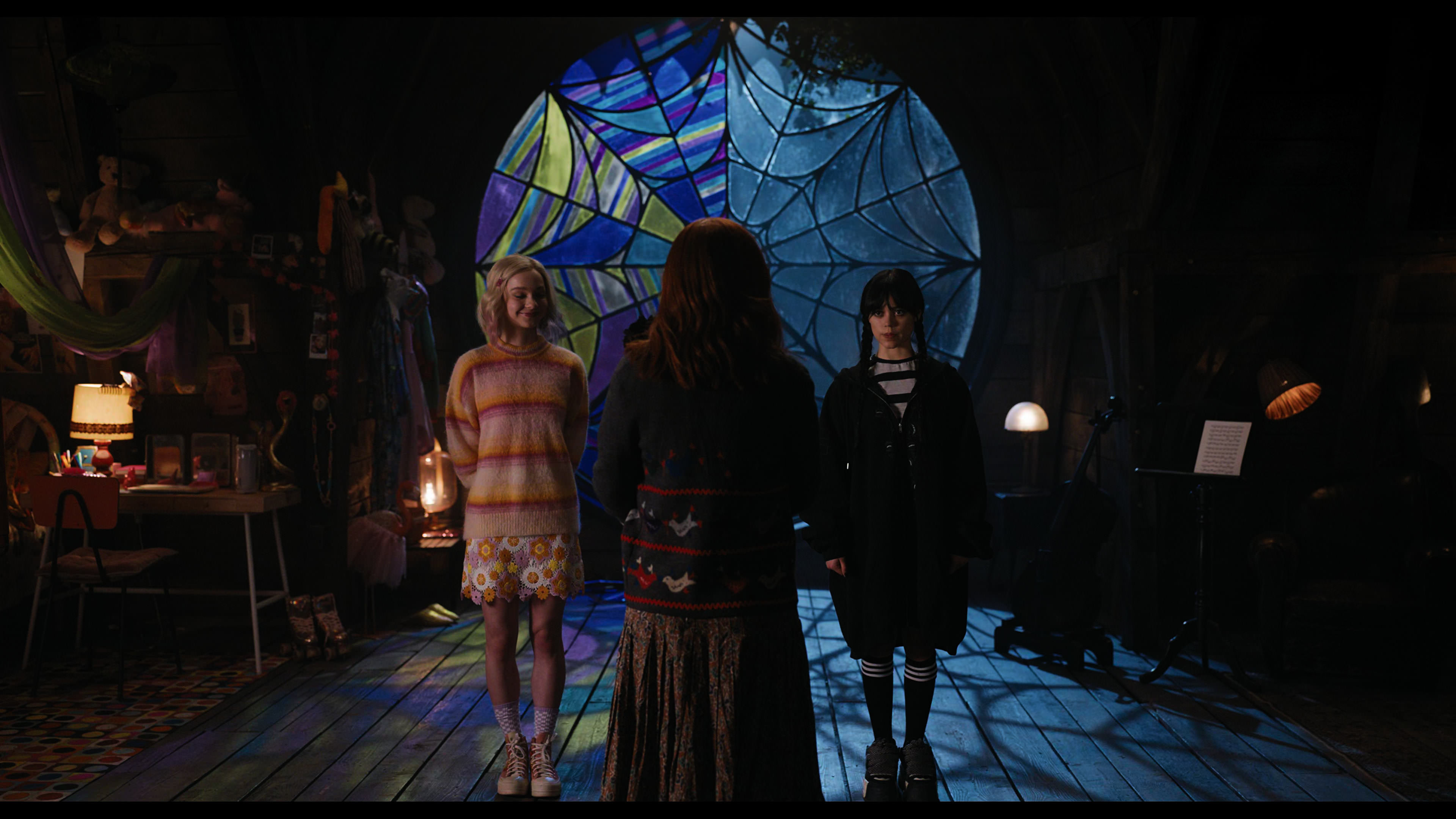Wednesday S01E01 “Wednesday’s Child Is Full of Woe” screencap 2877