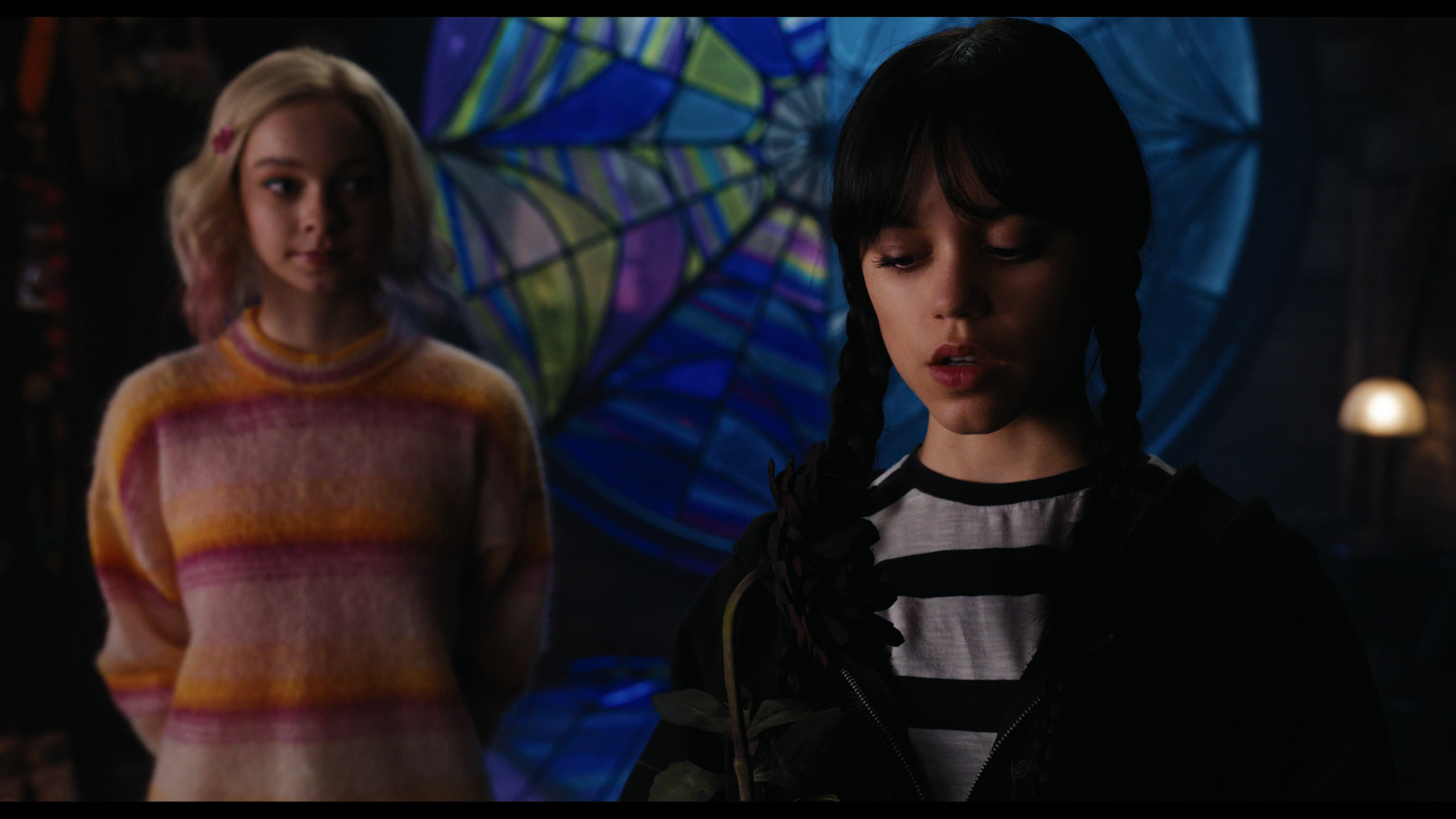 Wednesday S01E01 “Wednesday’s Child Is Full of Woe” screencap 2940