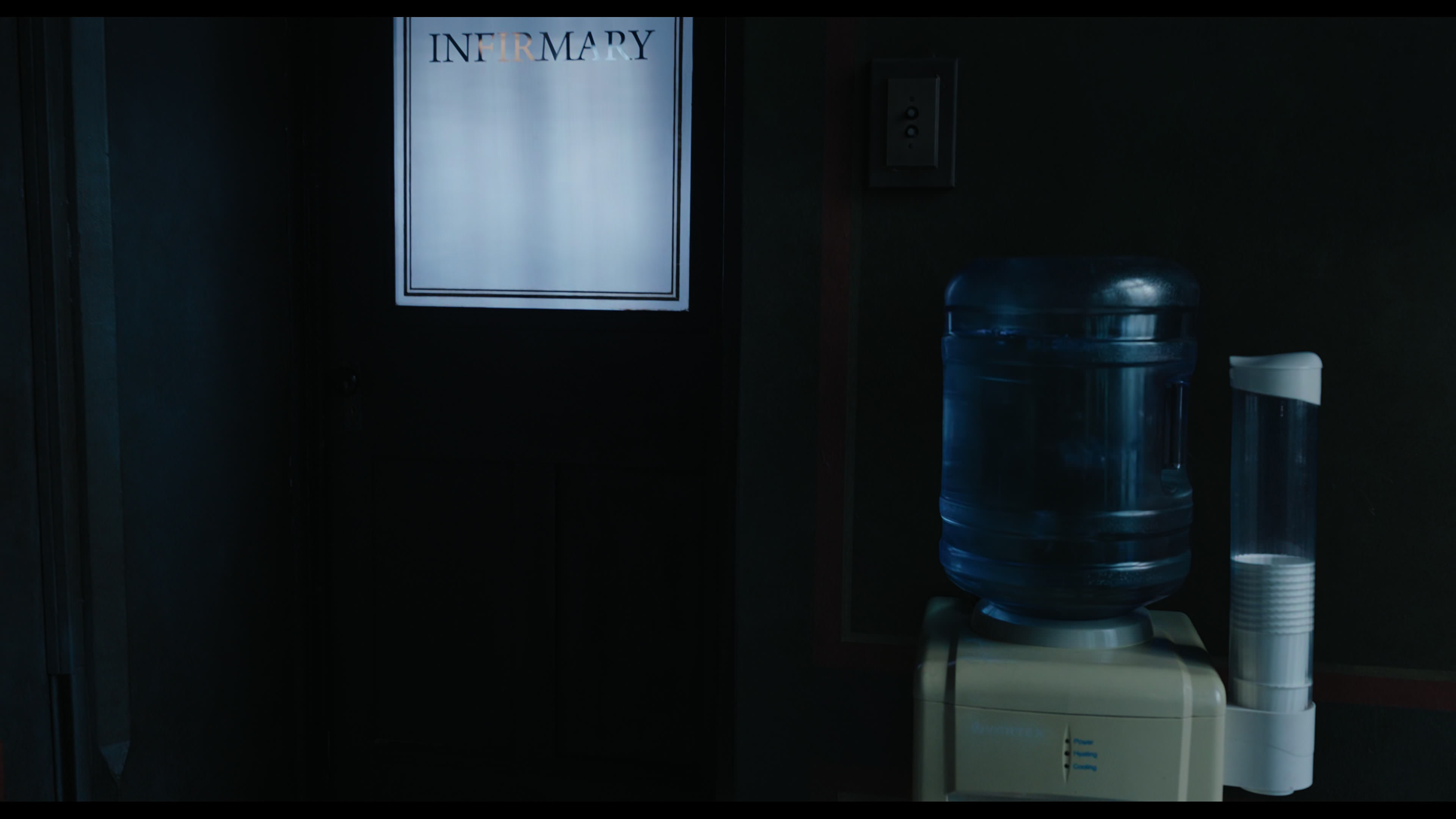 Wednesday S01E01 “Wednesday’s Child Is Full of Woe” screencap 3618