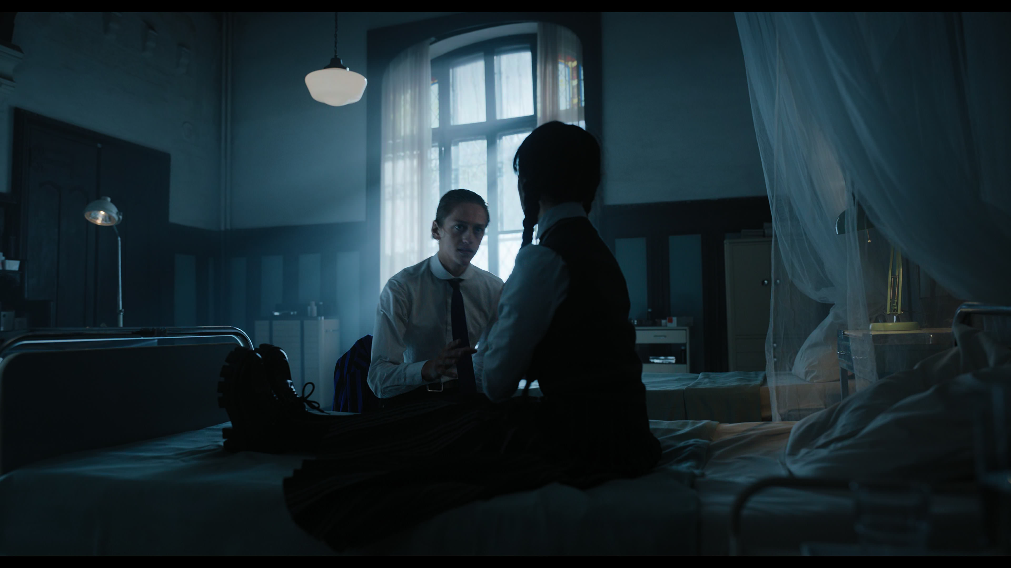 Wednesday S01E01 “Wednesday’s Child Is Full of Woe” screencap 3693
