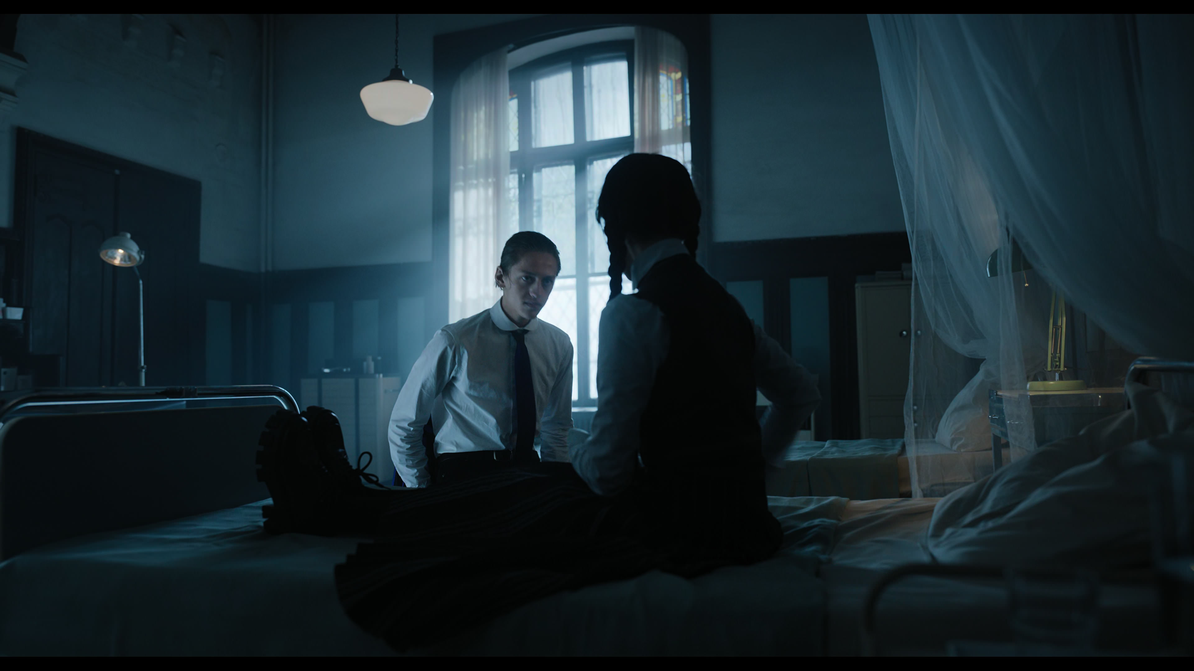 Wednesday S01E01 “Wednesday’s Child Is Full of Woe” screencap 3696