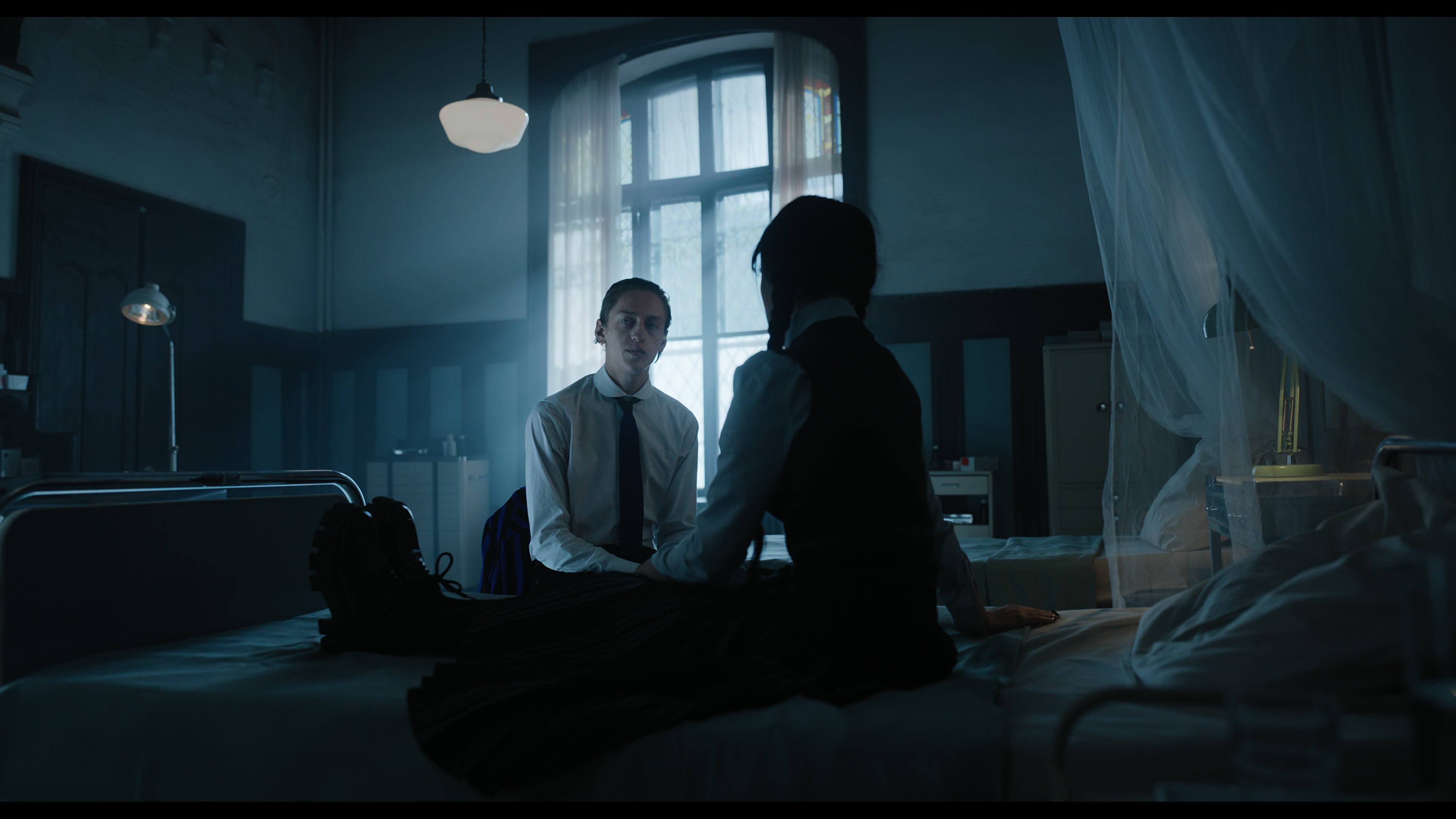 Wednesday S01E01 “Wednesday’s Child Is Full of Woe” HD screenshot 3701