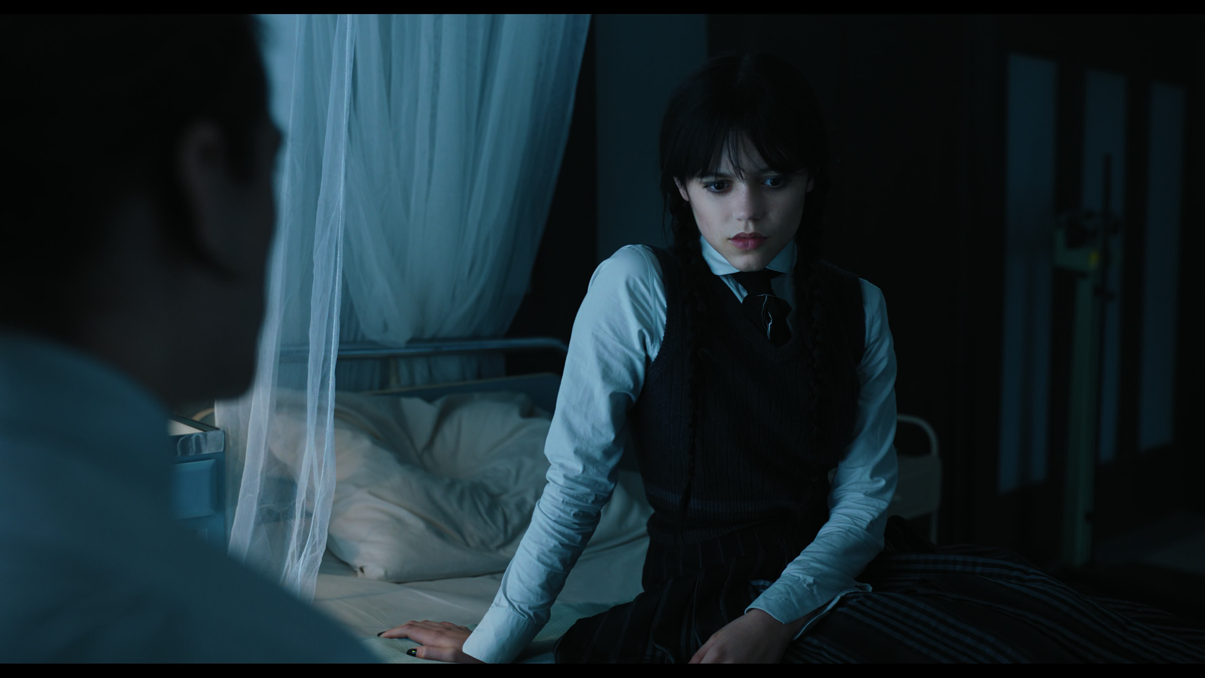 Wednesday S01E01 “Wednesday’s Child Is Full of Woe” HD screenshot 3704