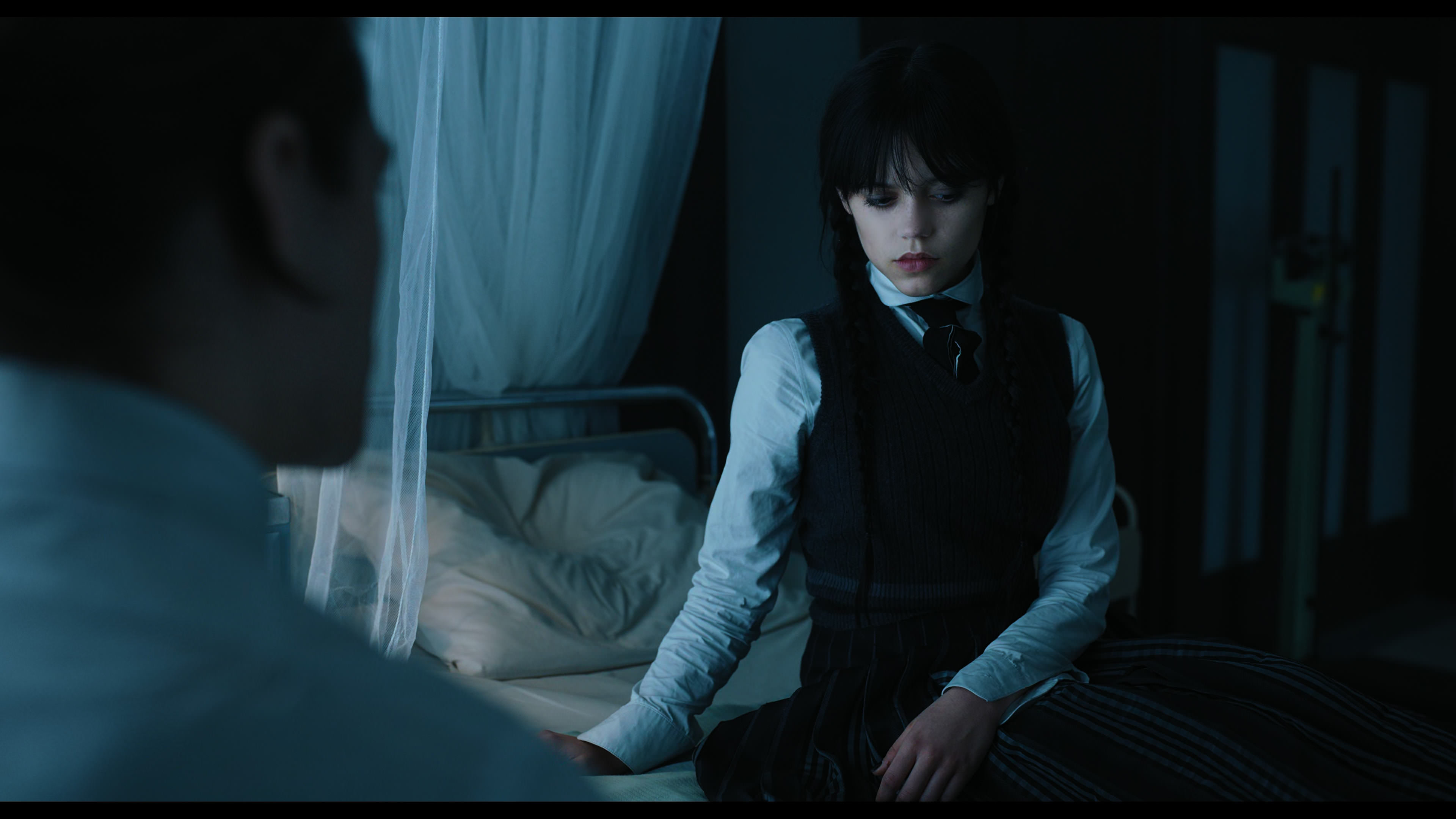 Wednesday S01E01 “Wednesday’s Child Is Full of Woe” screencap 3870