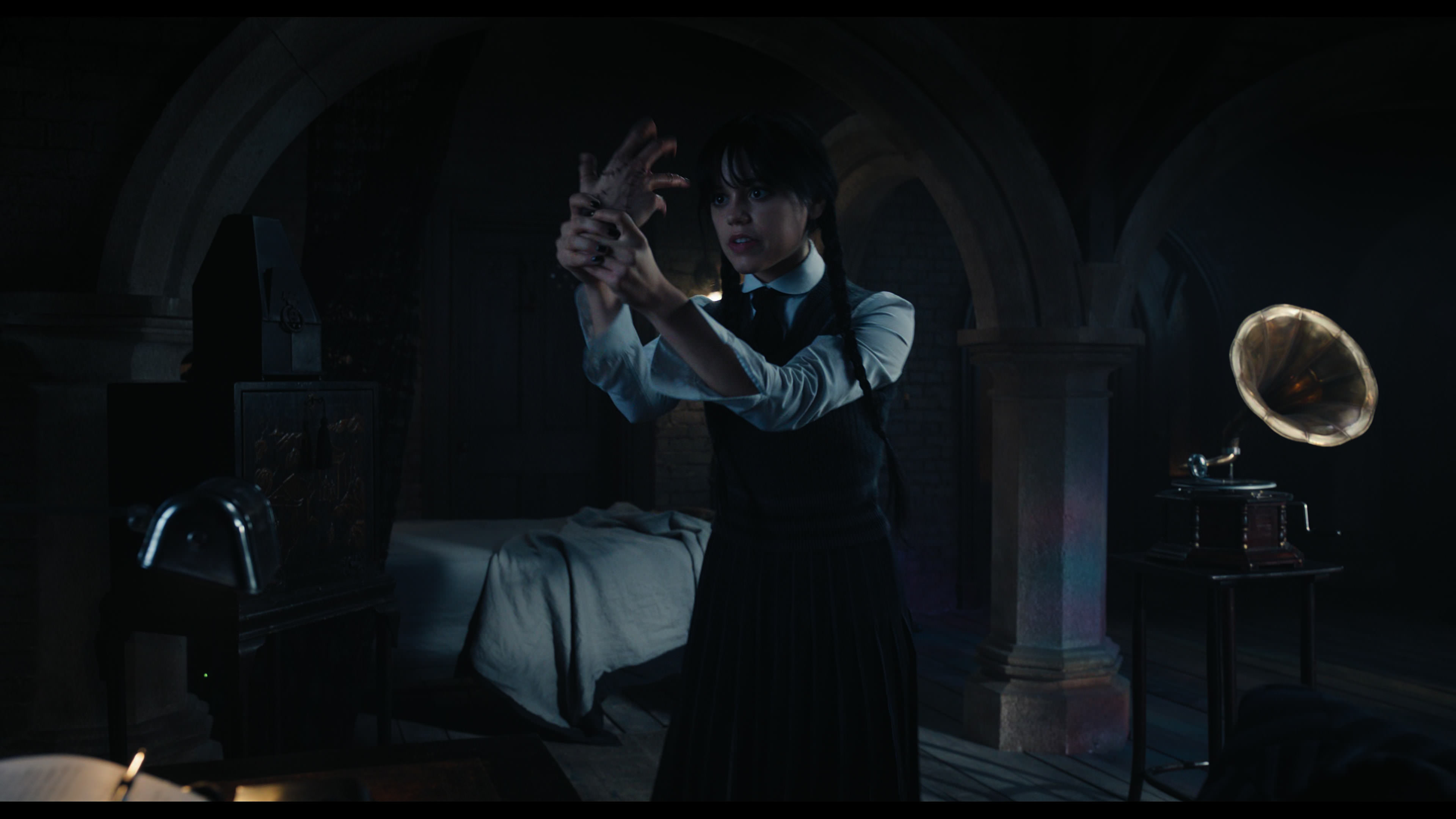 Wednesday S01E01 “Wednesday’s Child Is Full of Woe” movie still 4036
