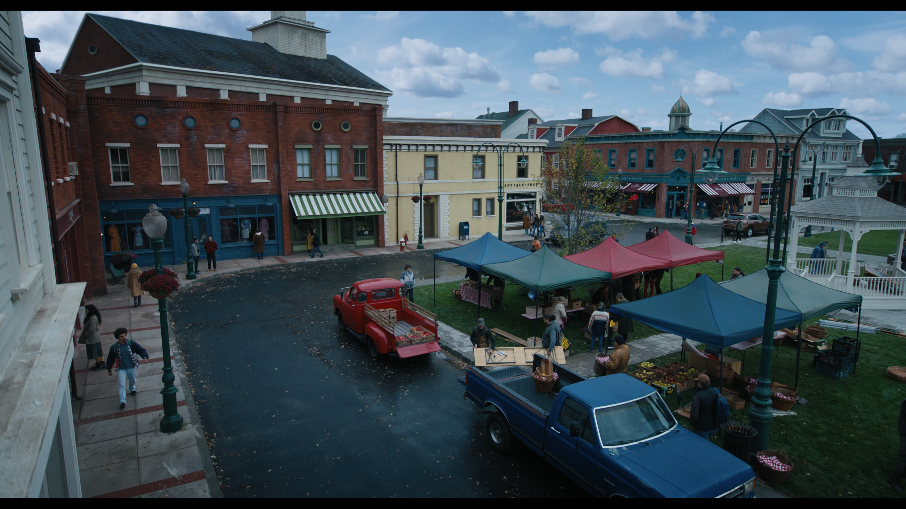 Wednesday S01E01 “Wednesday’s Child Is Full of Woe” movie still 4255