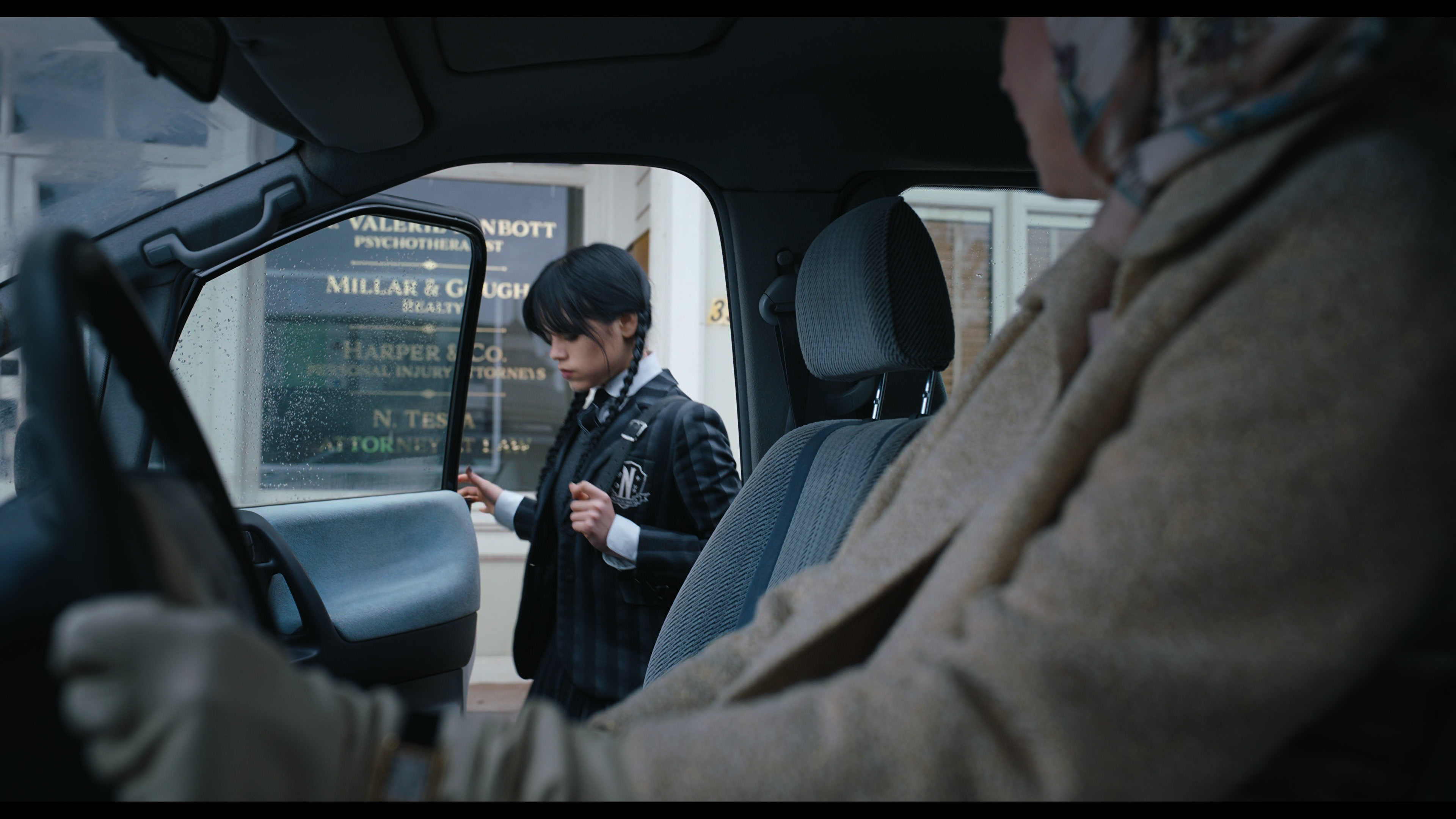 Wednesday S01E01 “Wednesday’s Child Is Full of Woe” HD screenshot 4328